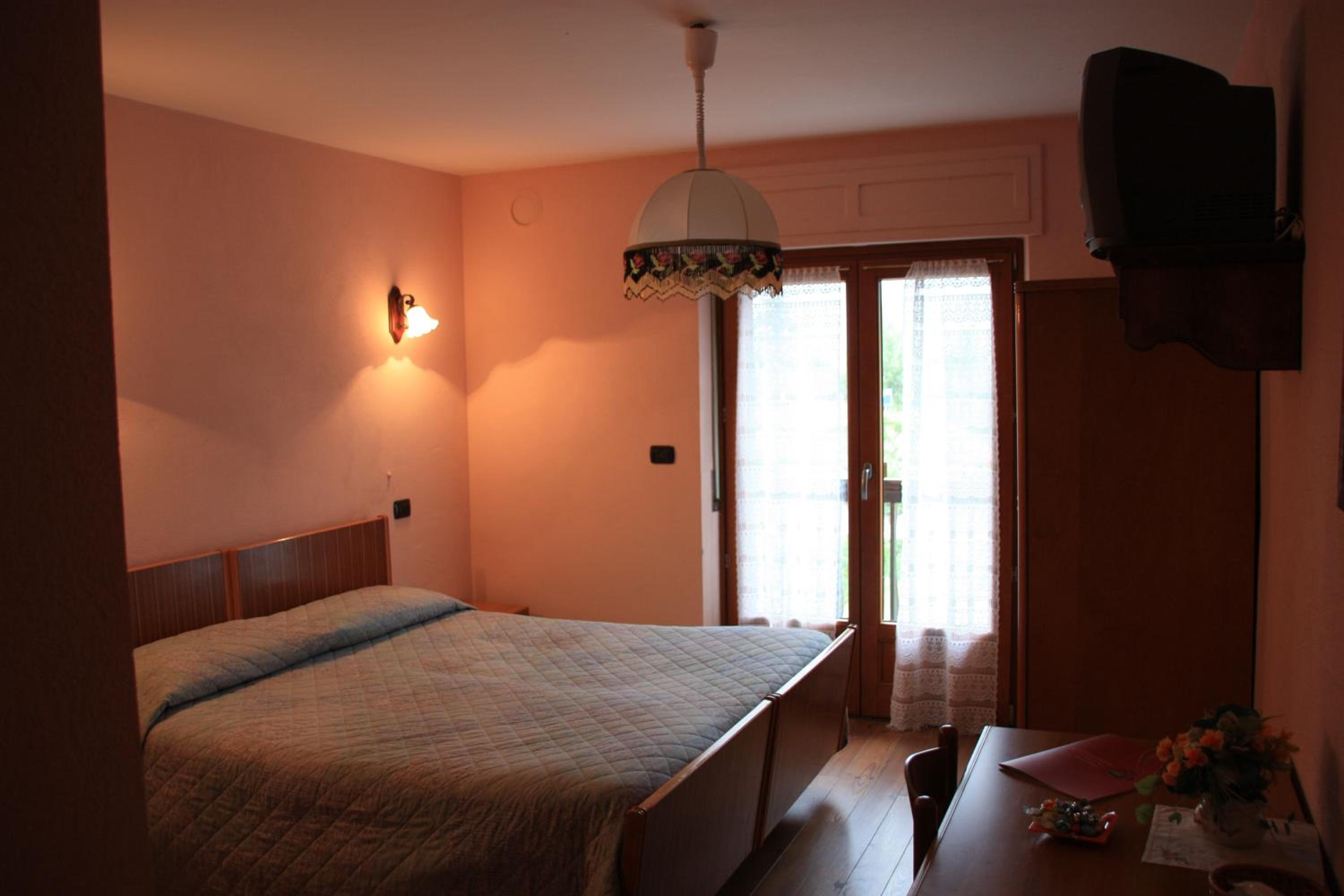 Double or Twin Room with Balcony photo 1
