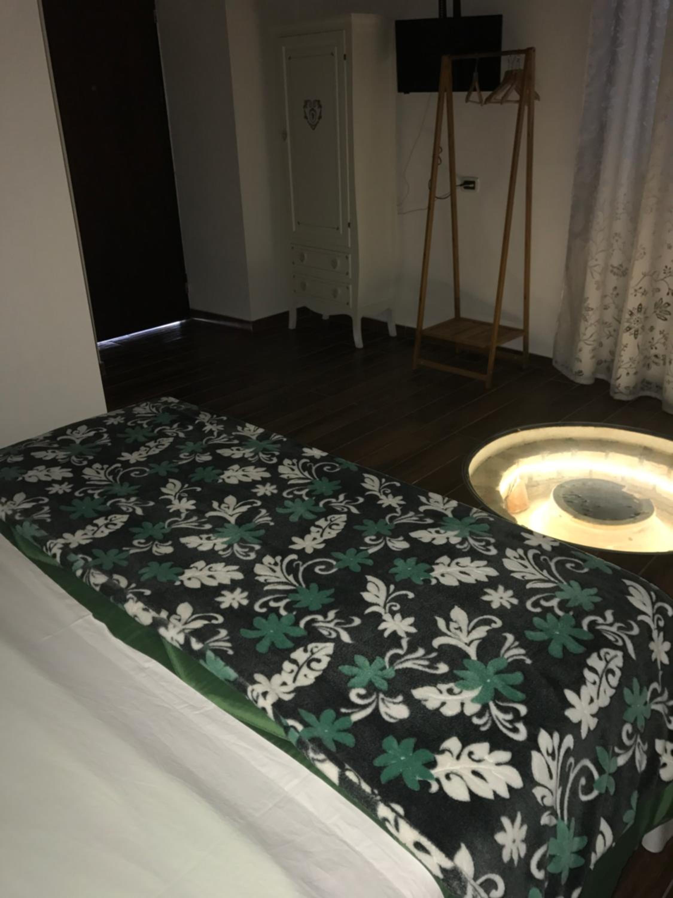 Double Room - Photo 5