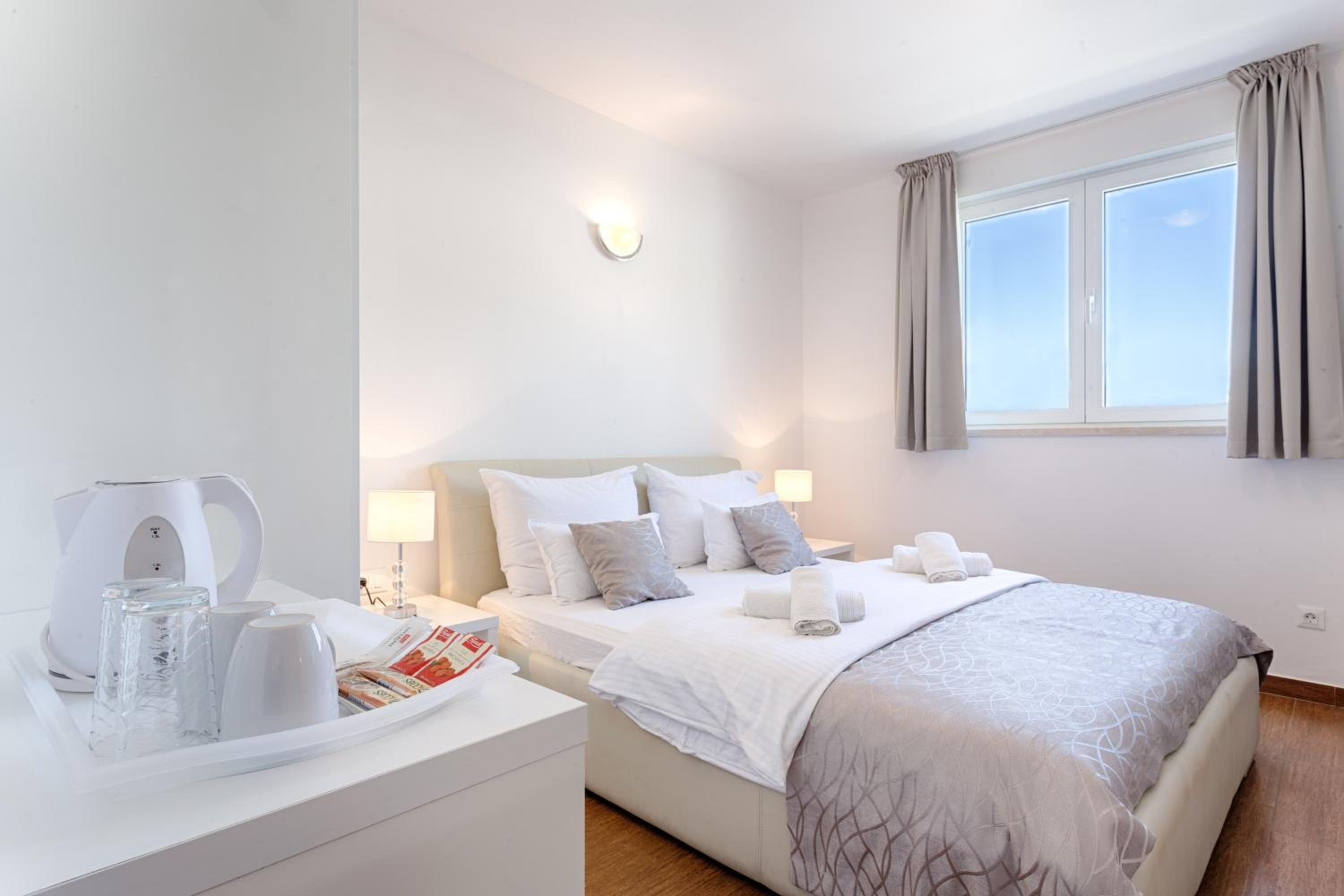 Economy Double Room photo 2