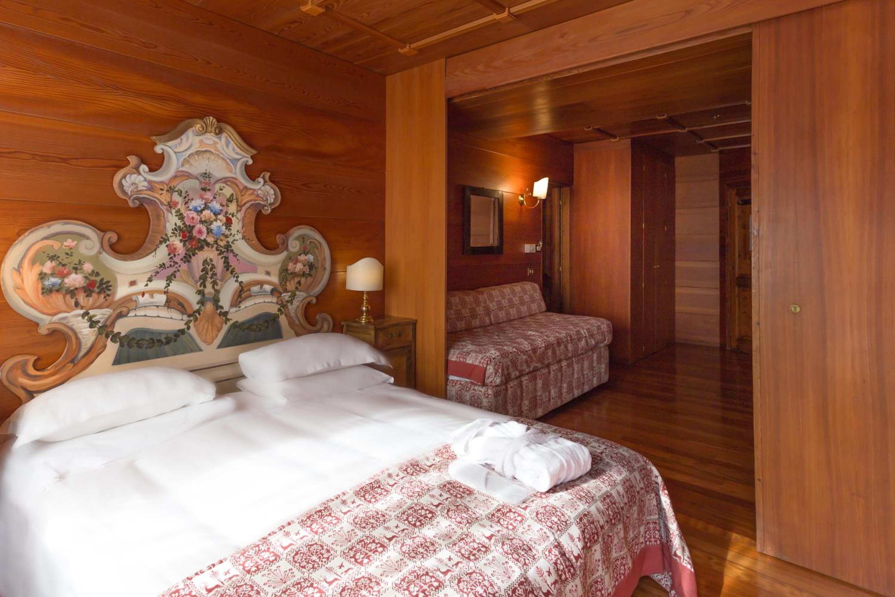 Superior Double Room - Photo 1