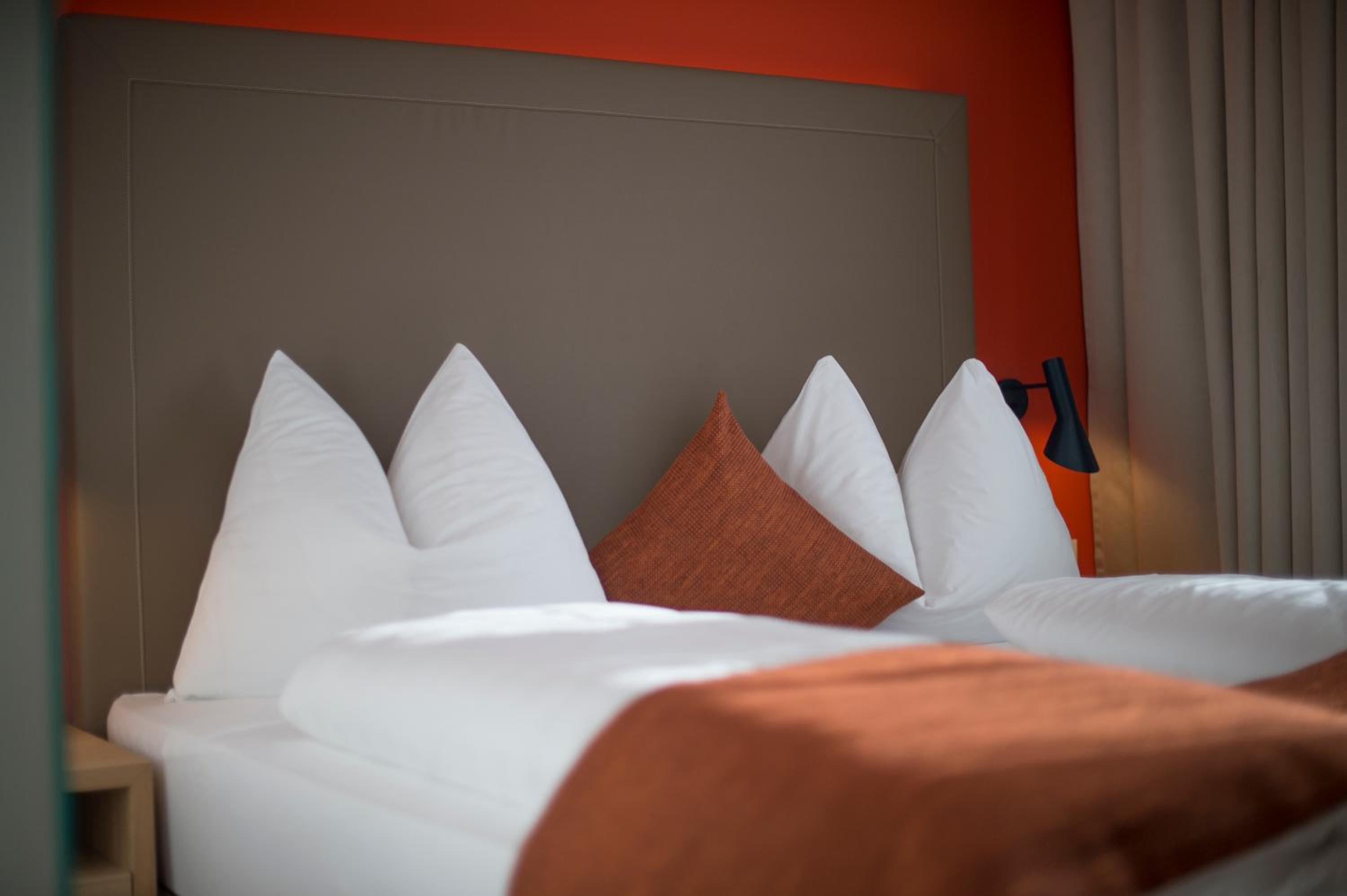 Double Room with Balcony - Photo 5