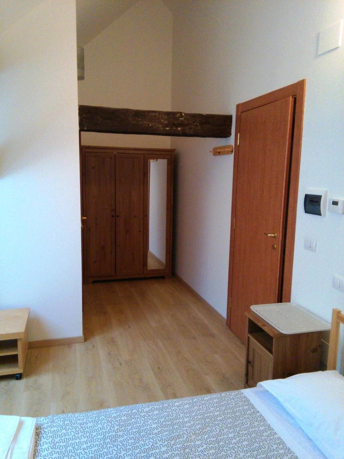 Twin Room with Private Bathroom