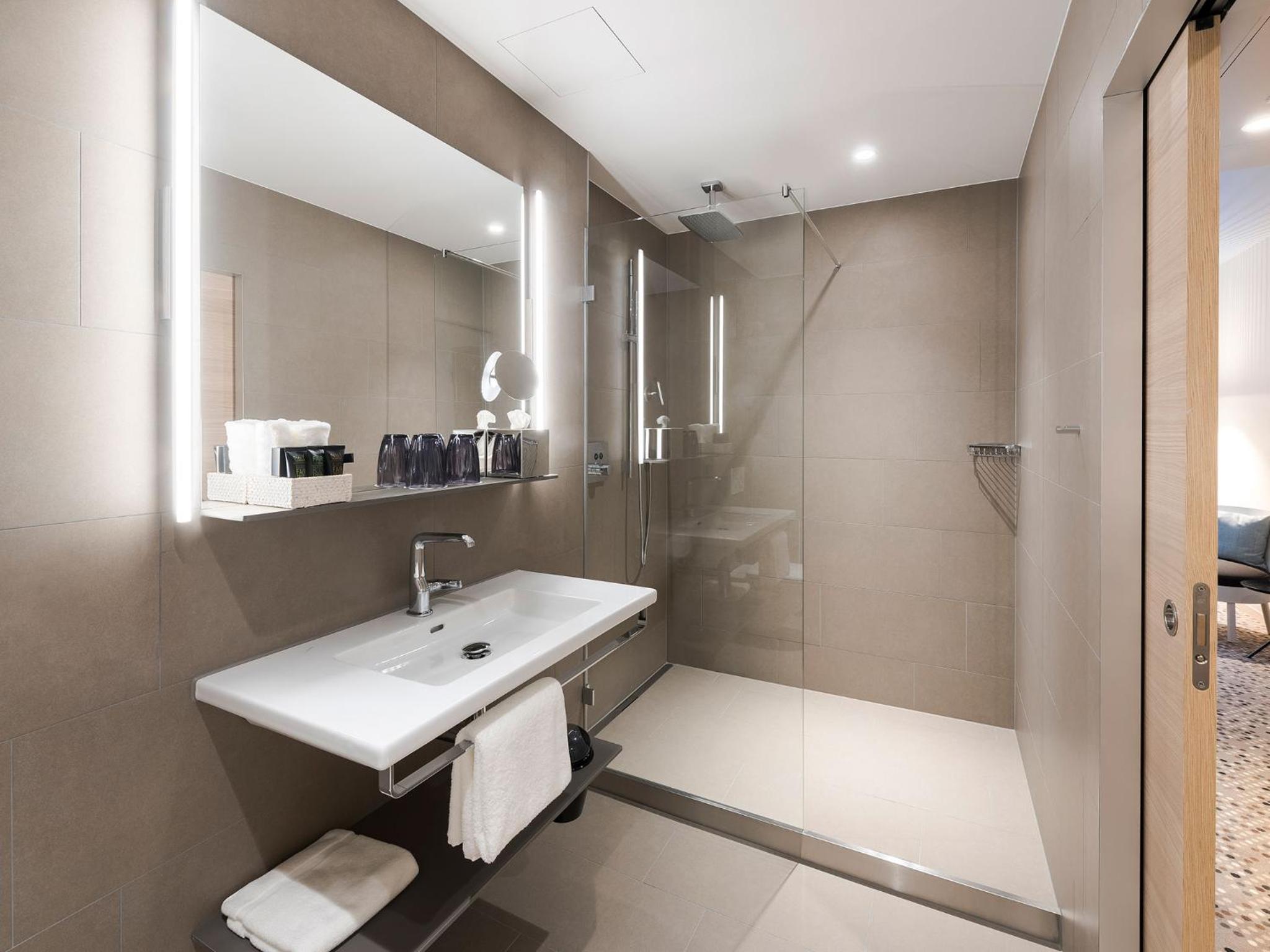 Available room