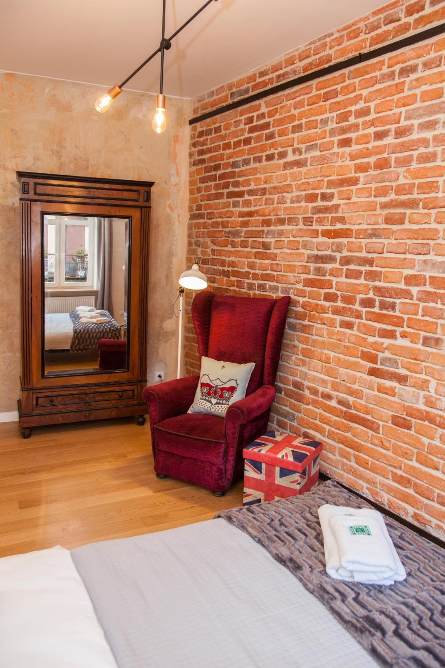 Deluxe Apartment photo 2