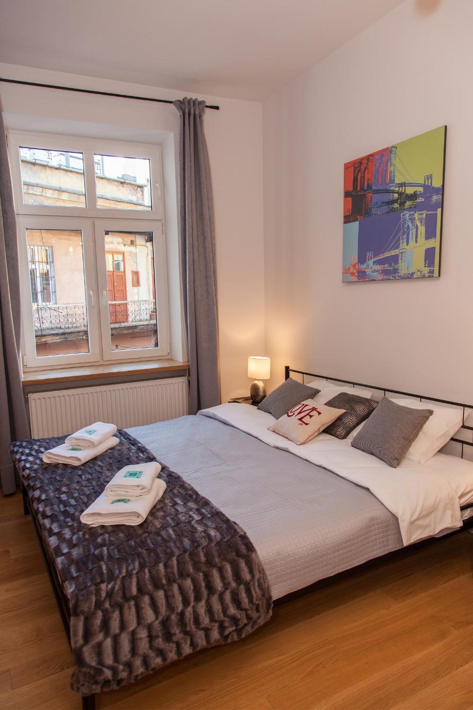Deluxe Apartment