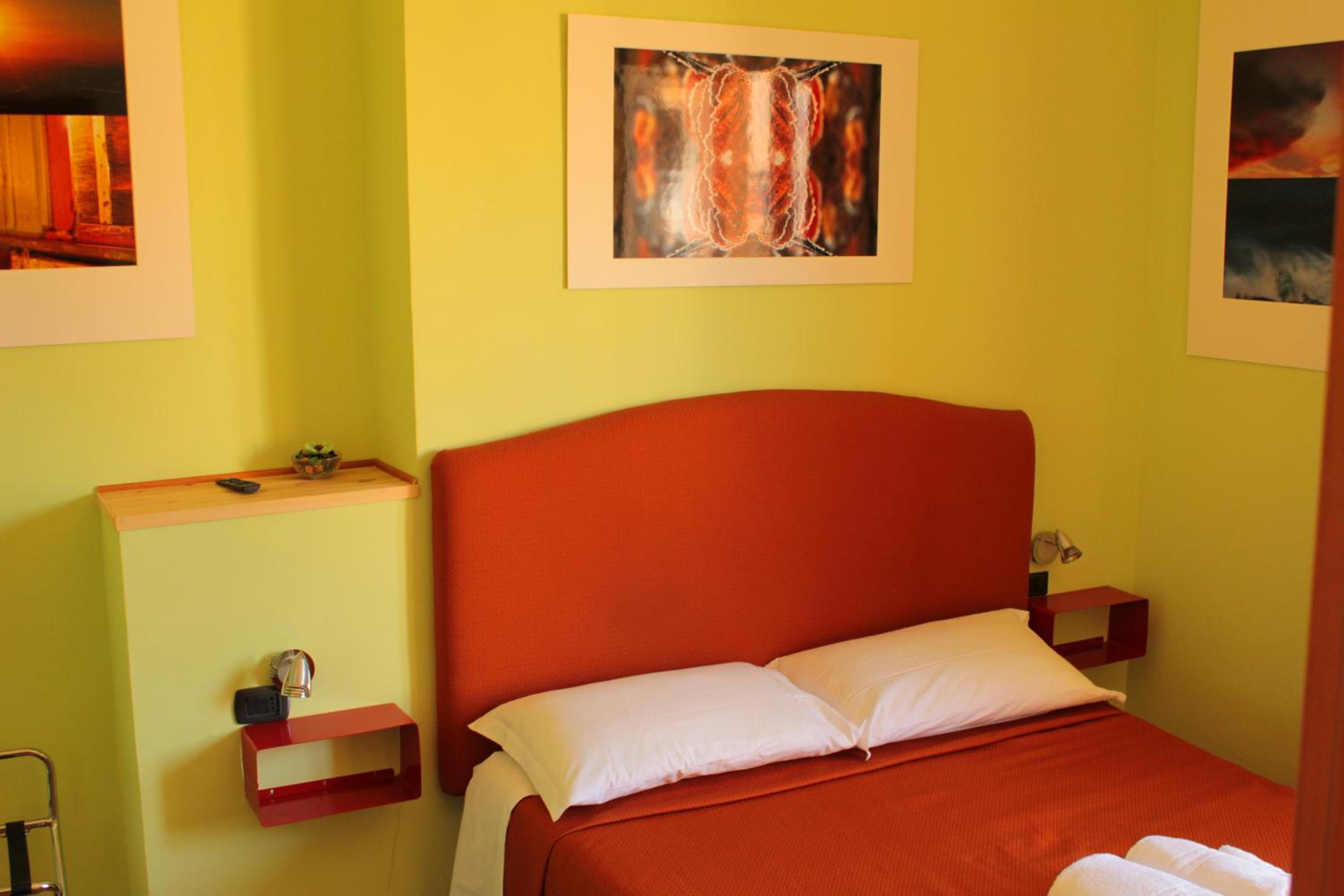 Double Room with Balcony photo 3