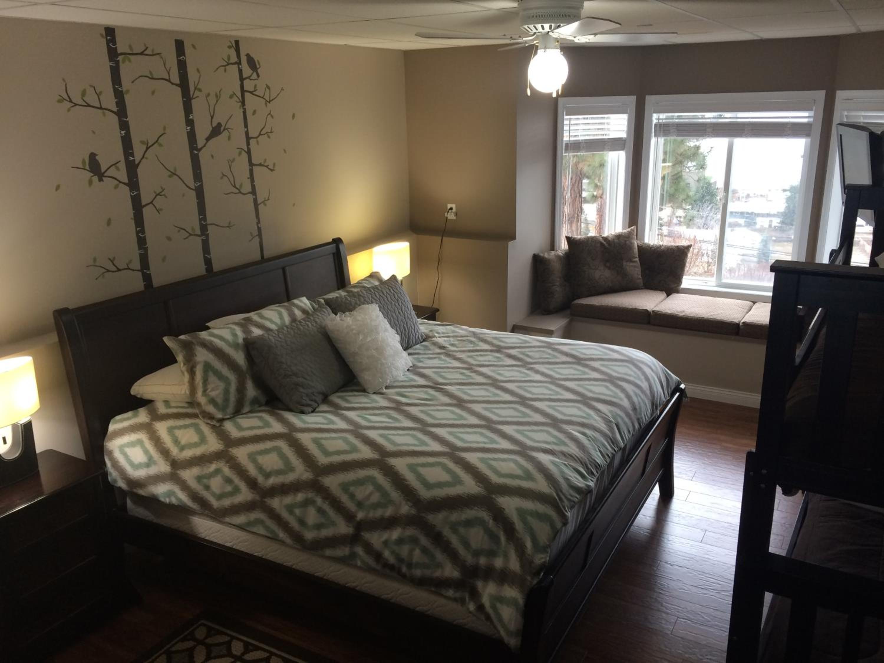Deluxe Family Suite photo 1