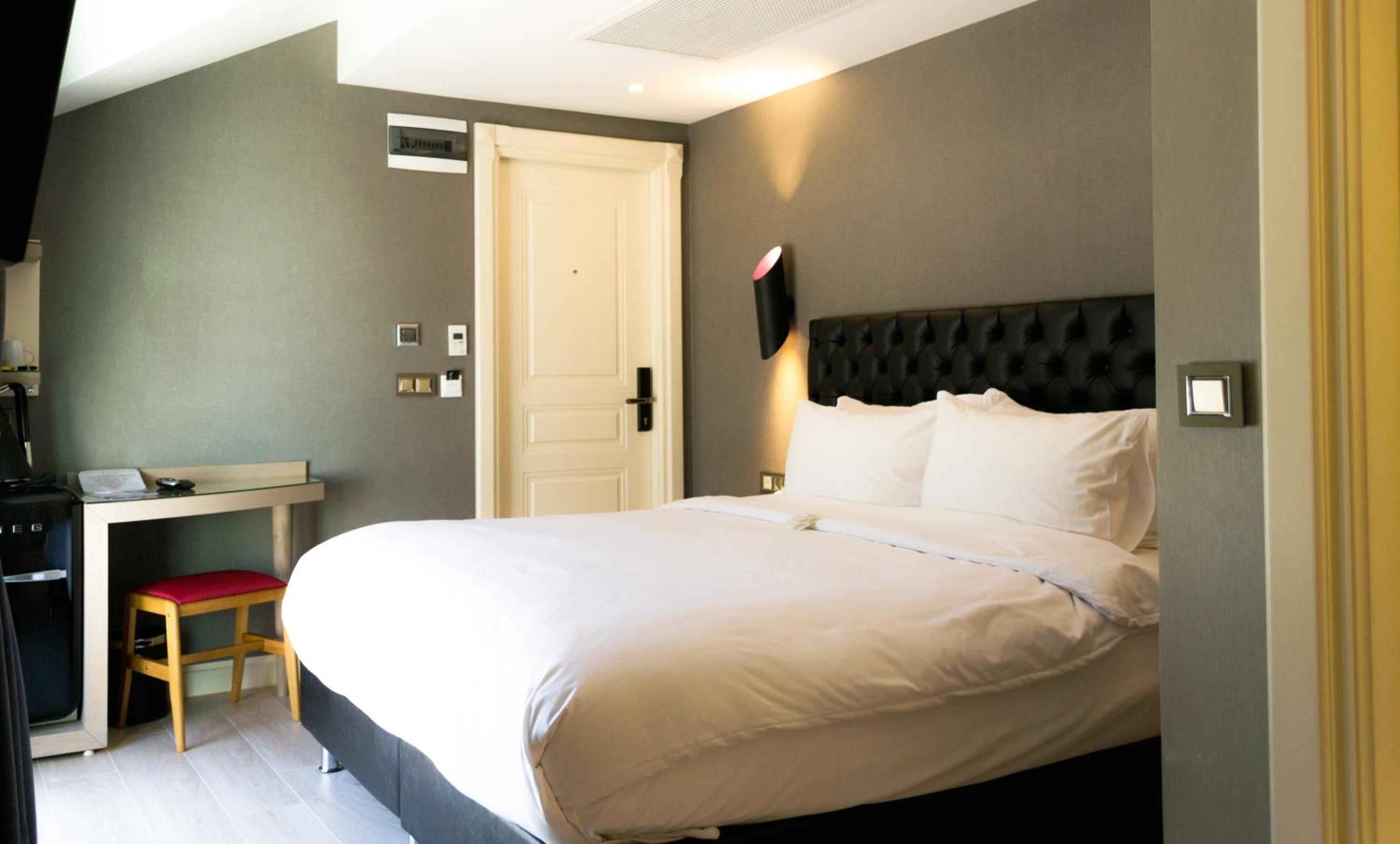 King Room with Terrace photo 1