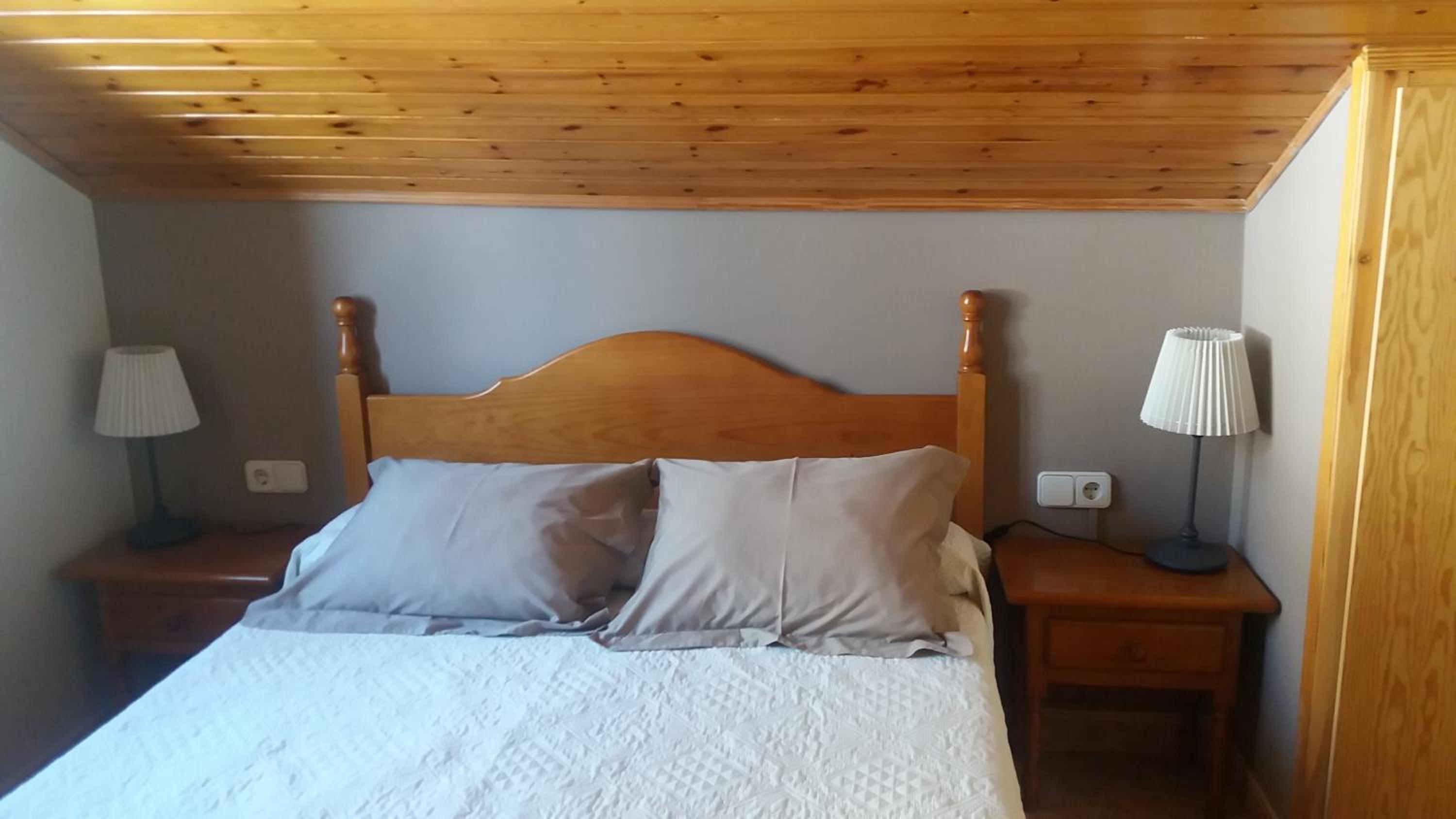 Queen Room - Photo 5