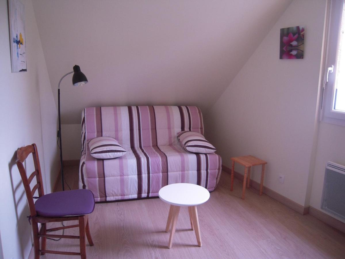 Two-Bedroom House photo 2