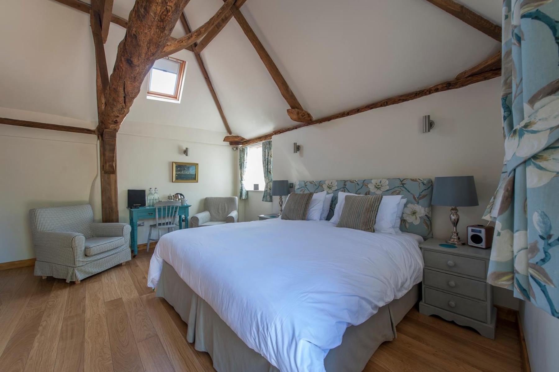 Deluxe Double or Twin Room