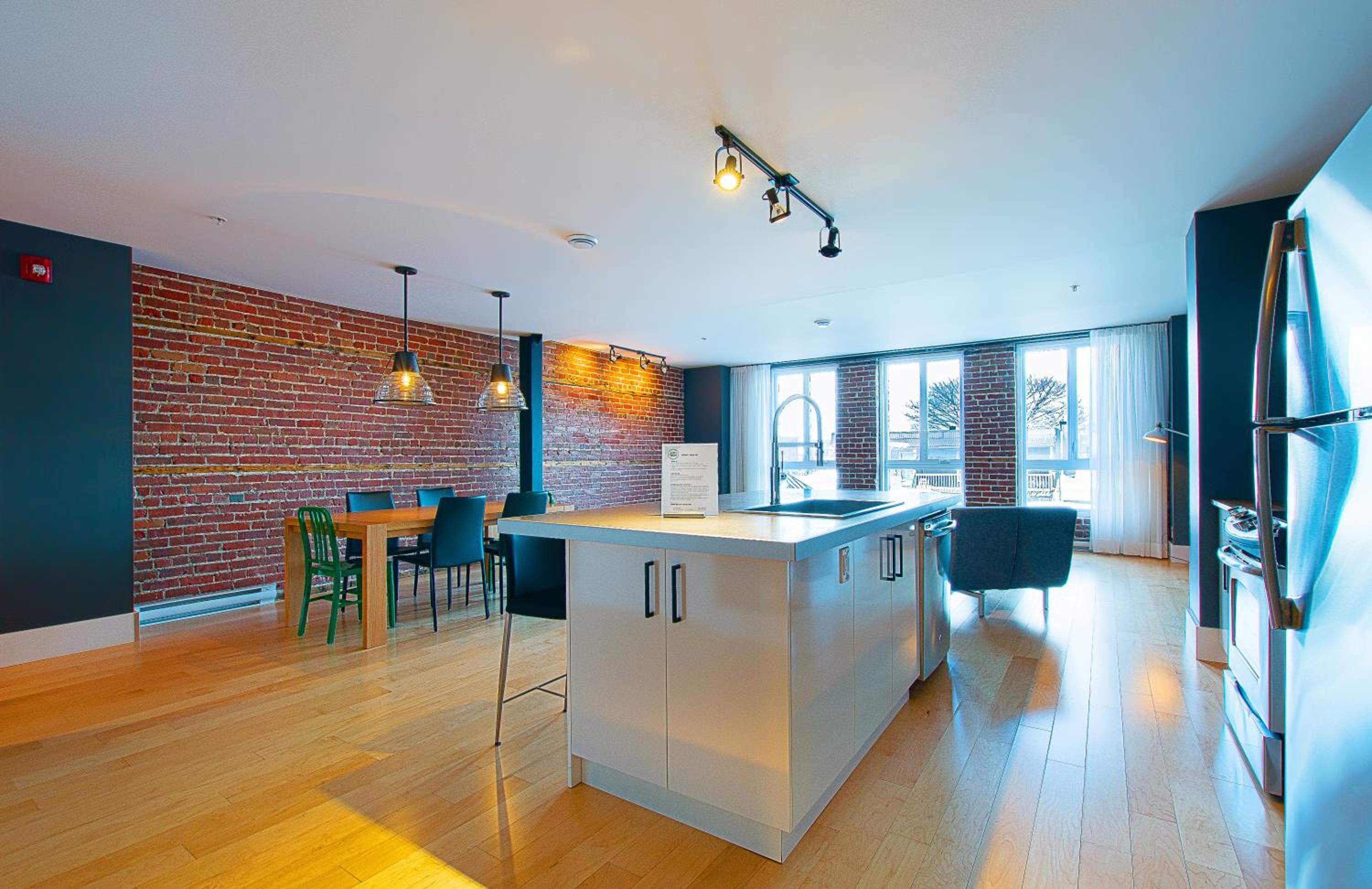 Two-Bedroom Apartment with Bunk Bed 203