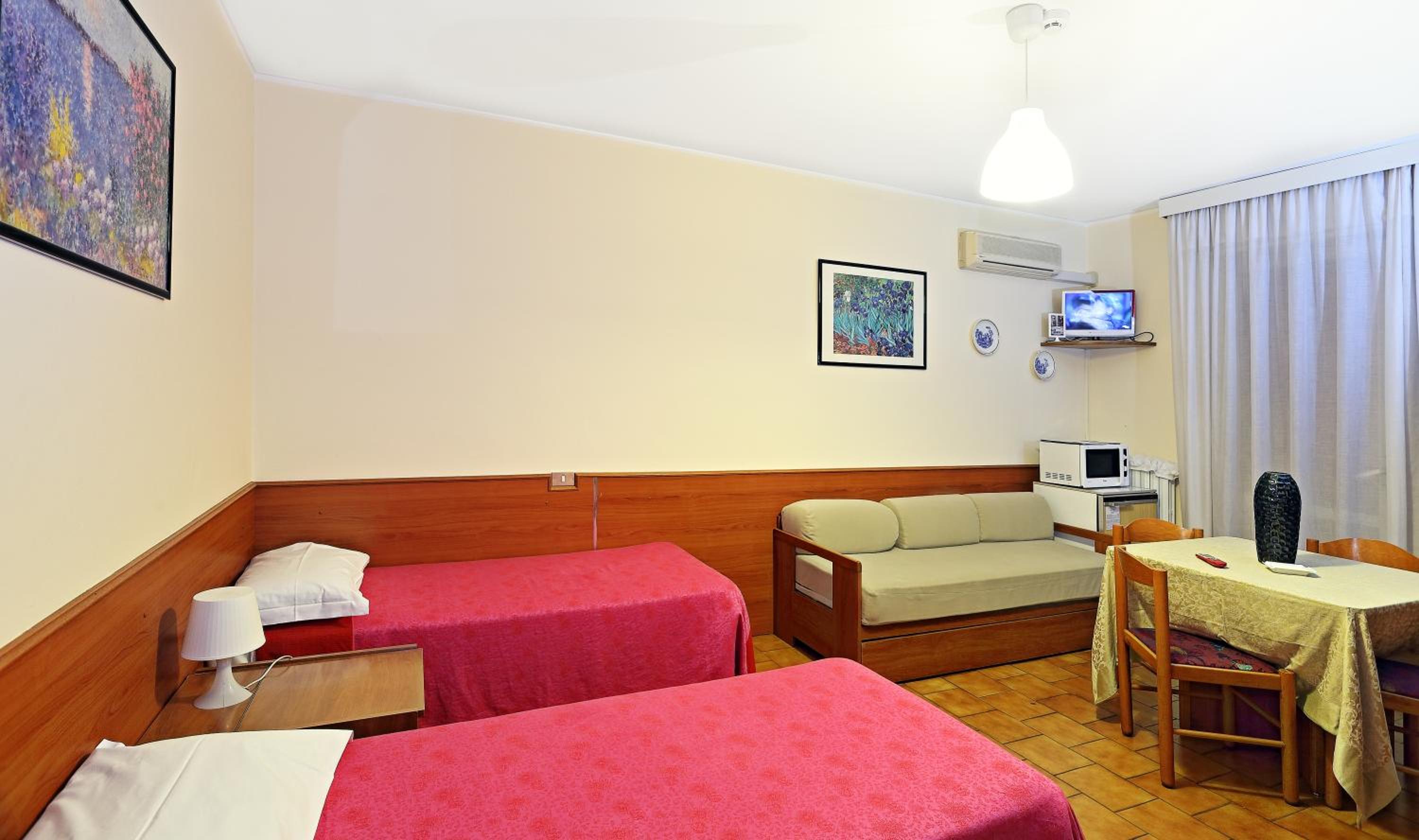 Triple Room - Photo 3