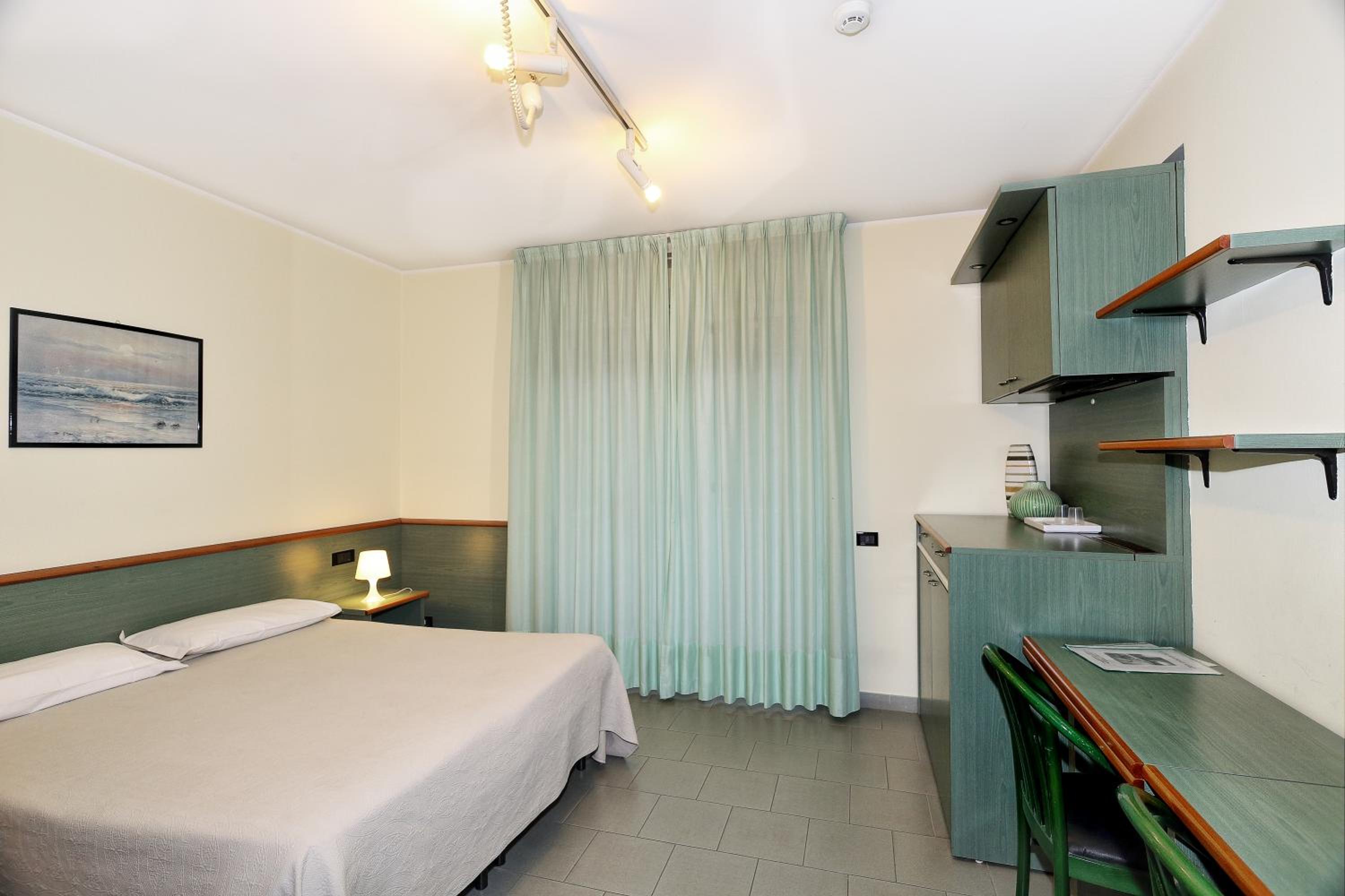 Double or Twin Room - Photo 1