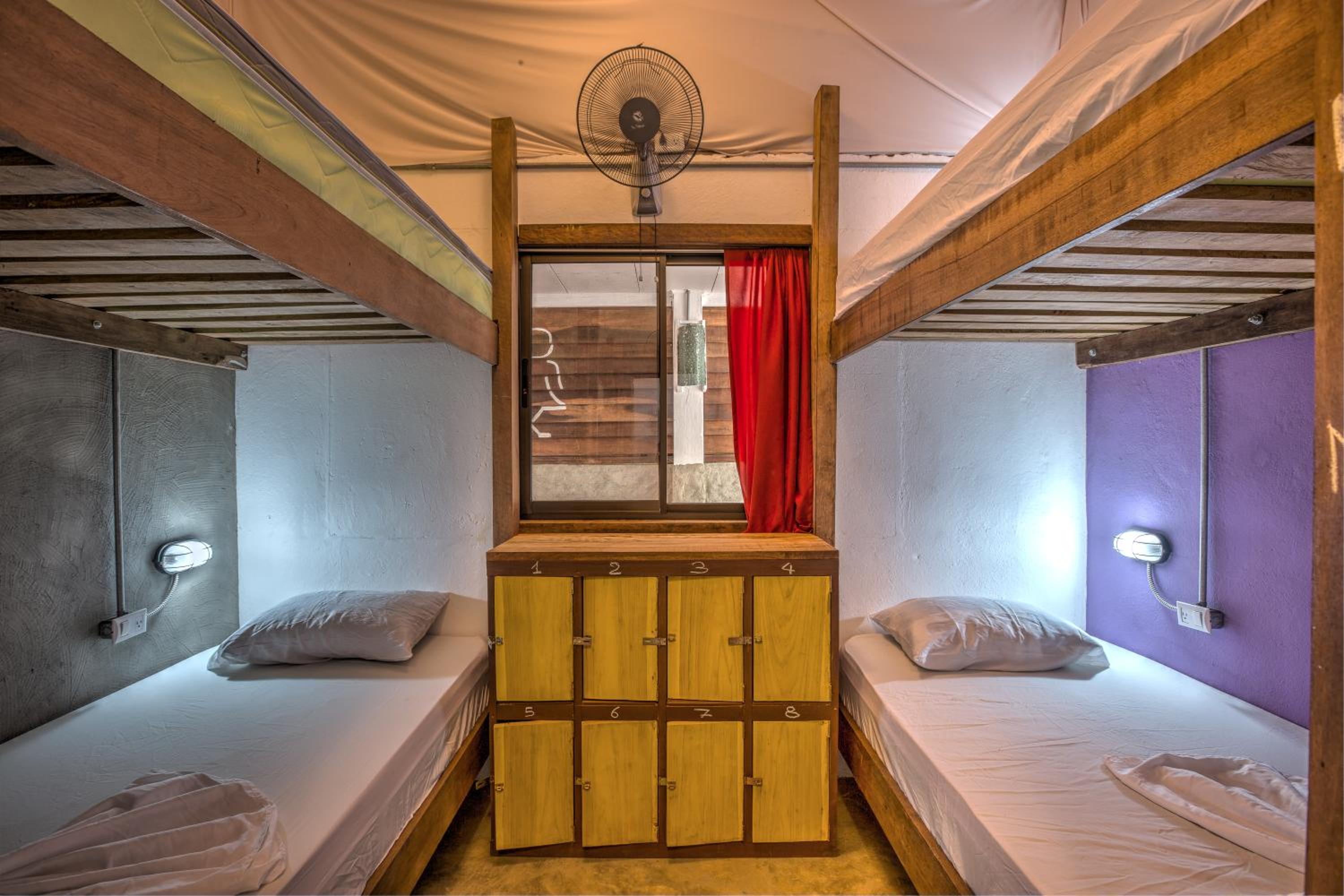 Etagenbett im gemischten Schlafsaal-Zimmer
