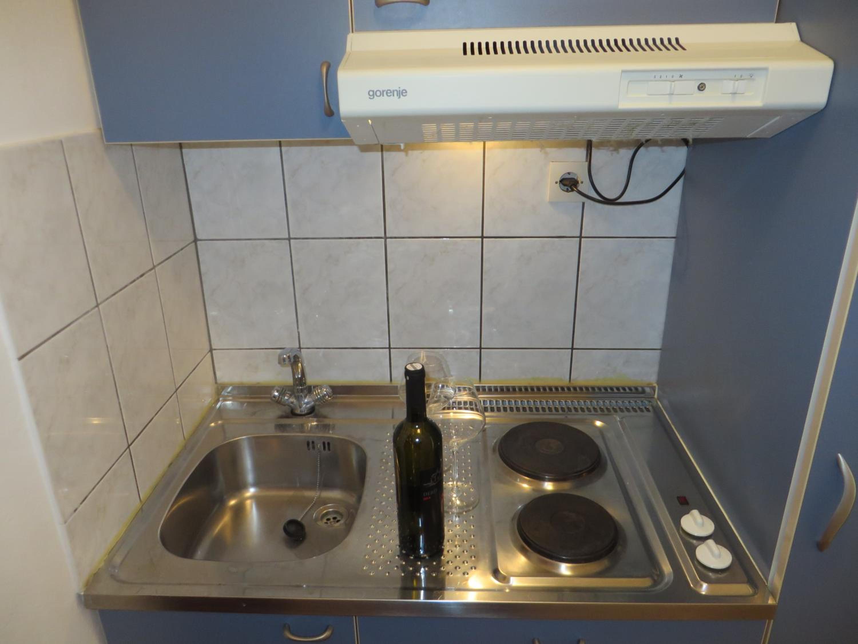 Studio Apartment photo 2
