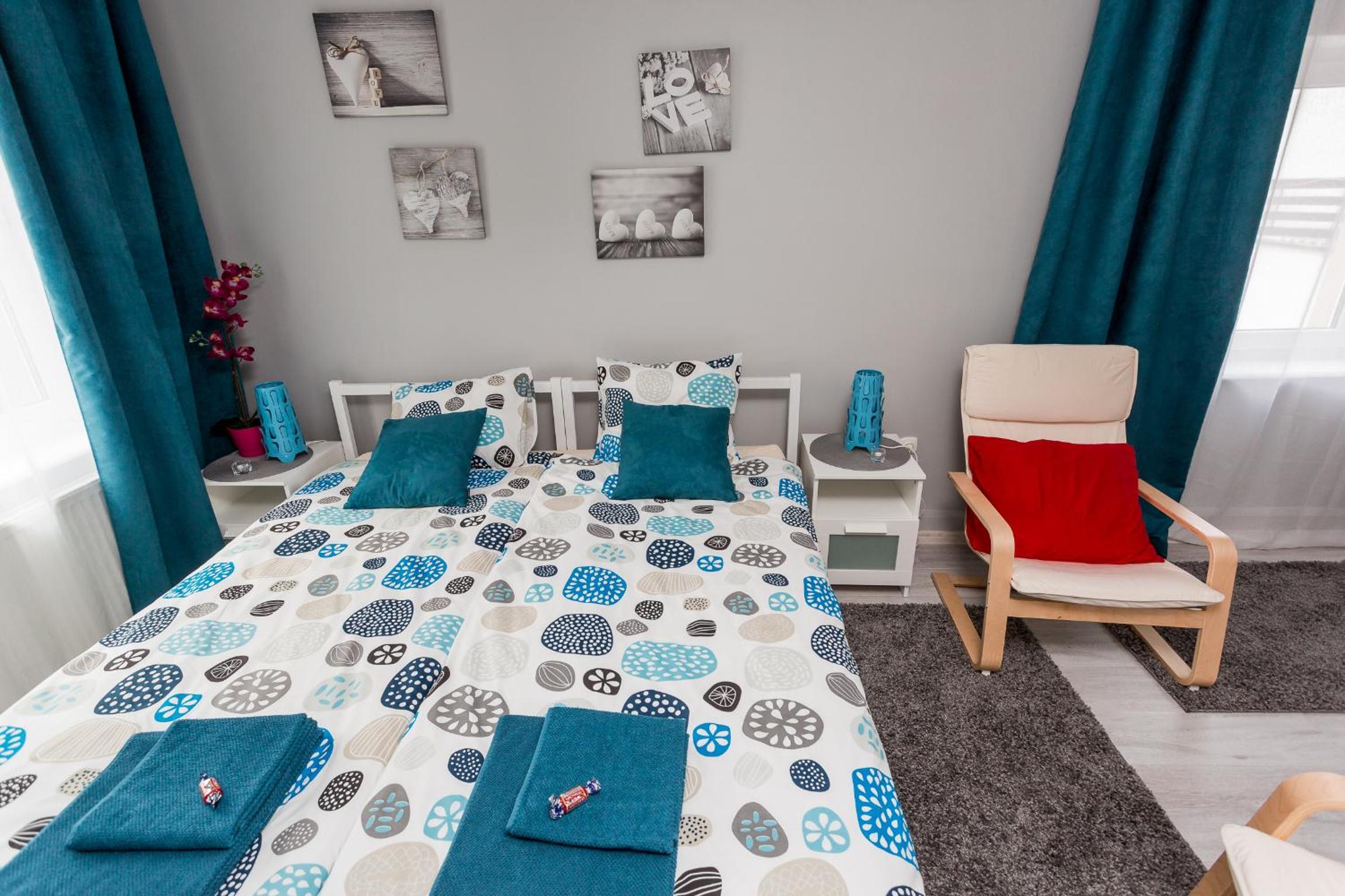 Deluxe Double Room - Photo 11
