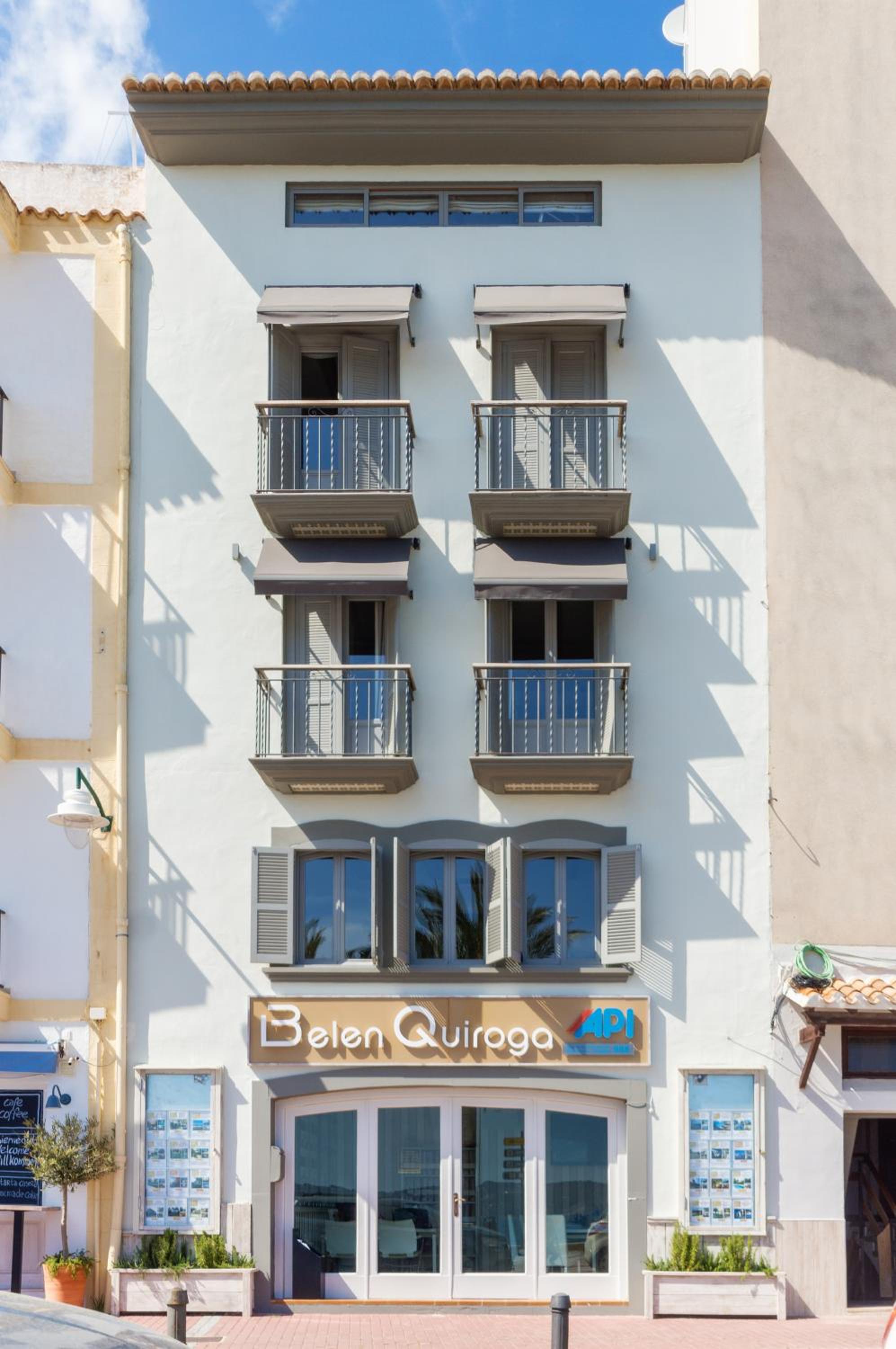 Deluxe Double Room with Sea View - Photo 7