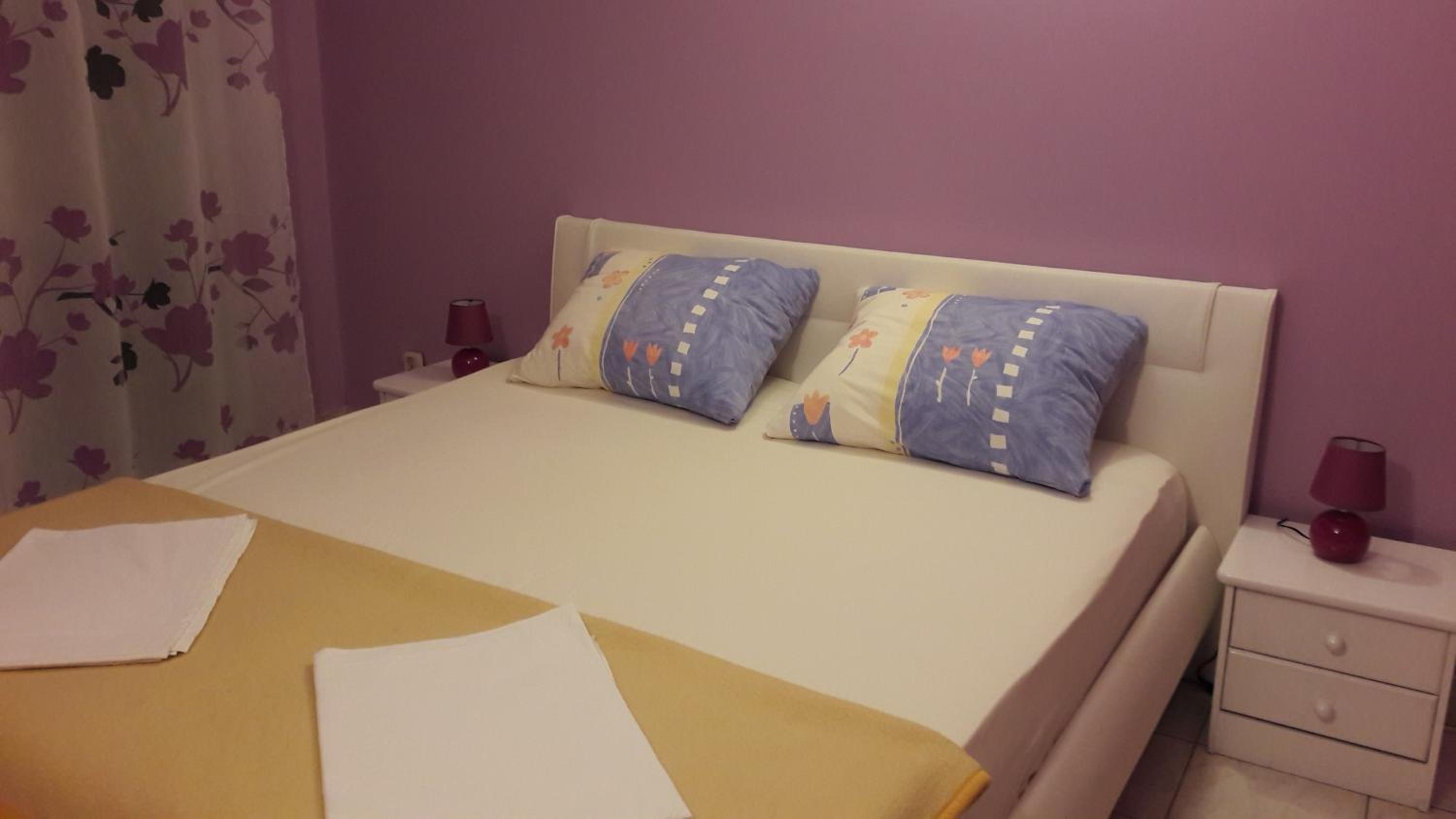 Double Room - Photo 3