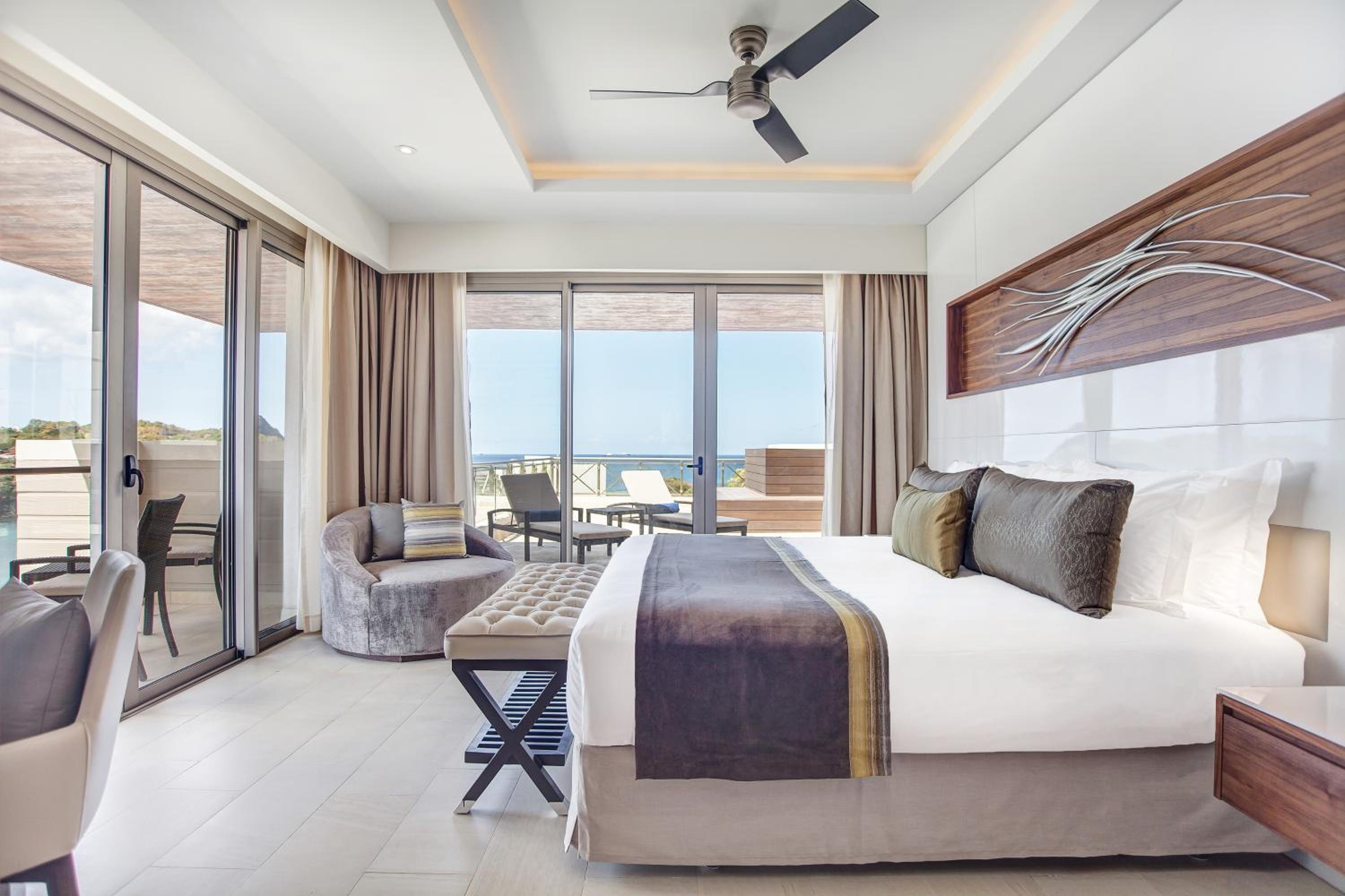 Suite Diamond Club Penthouse de Luxe 1 Chambre avec Terrasse et Jacuzzi - Vue sur Océan