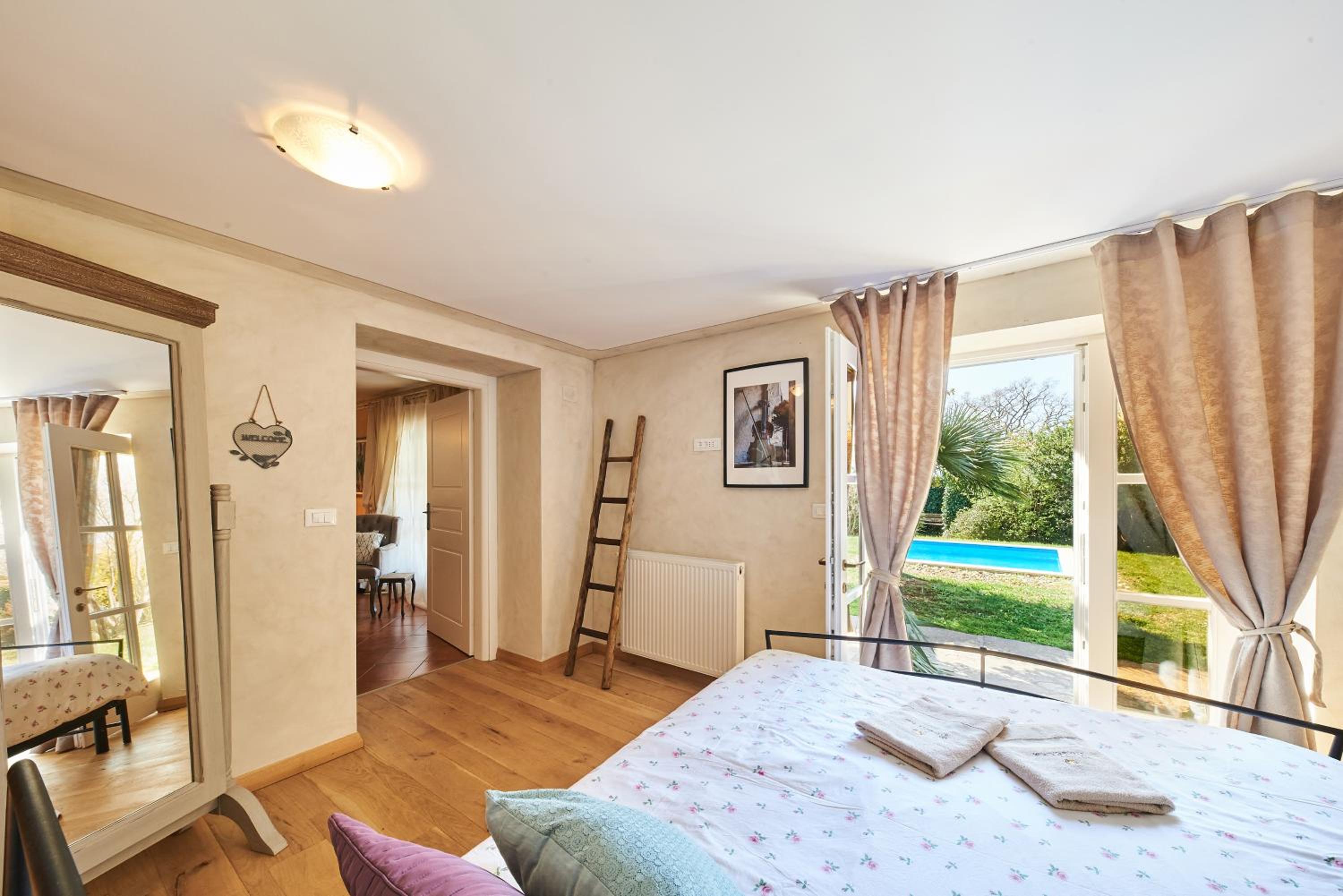 Villa con piscina privada