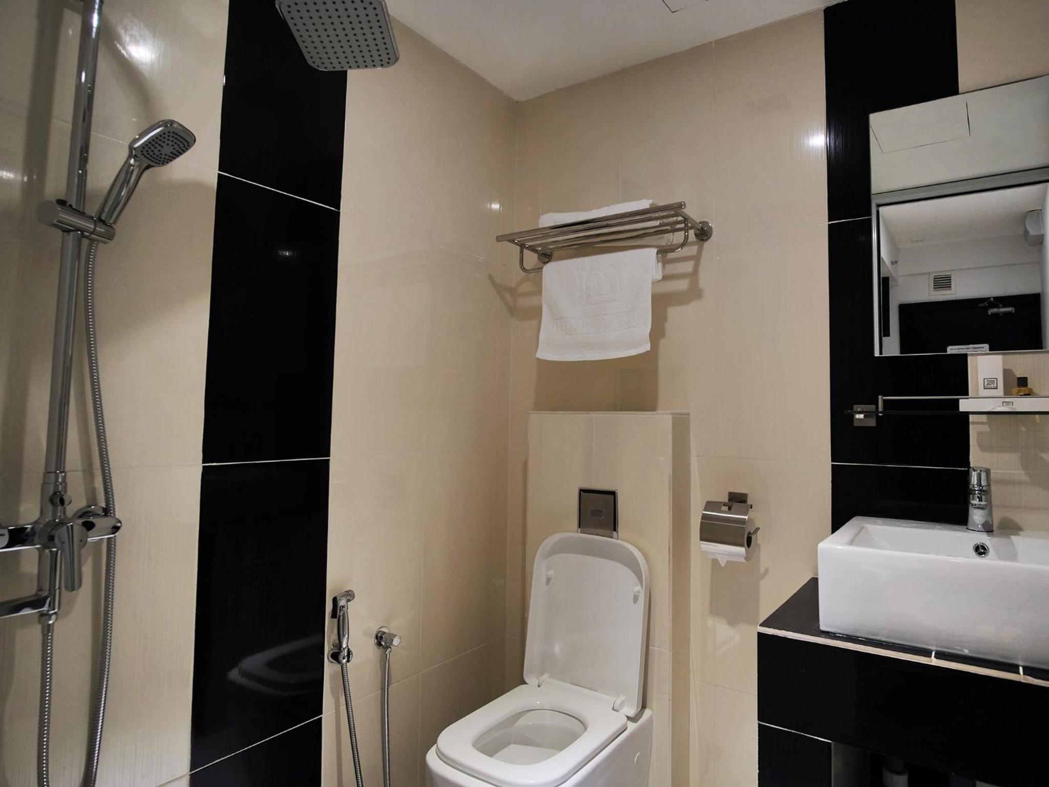 Standard Single Room without Window photo 2