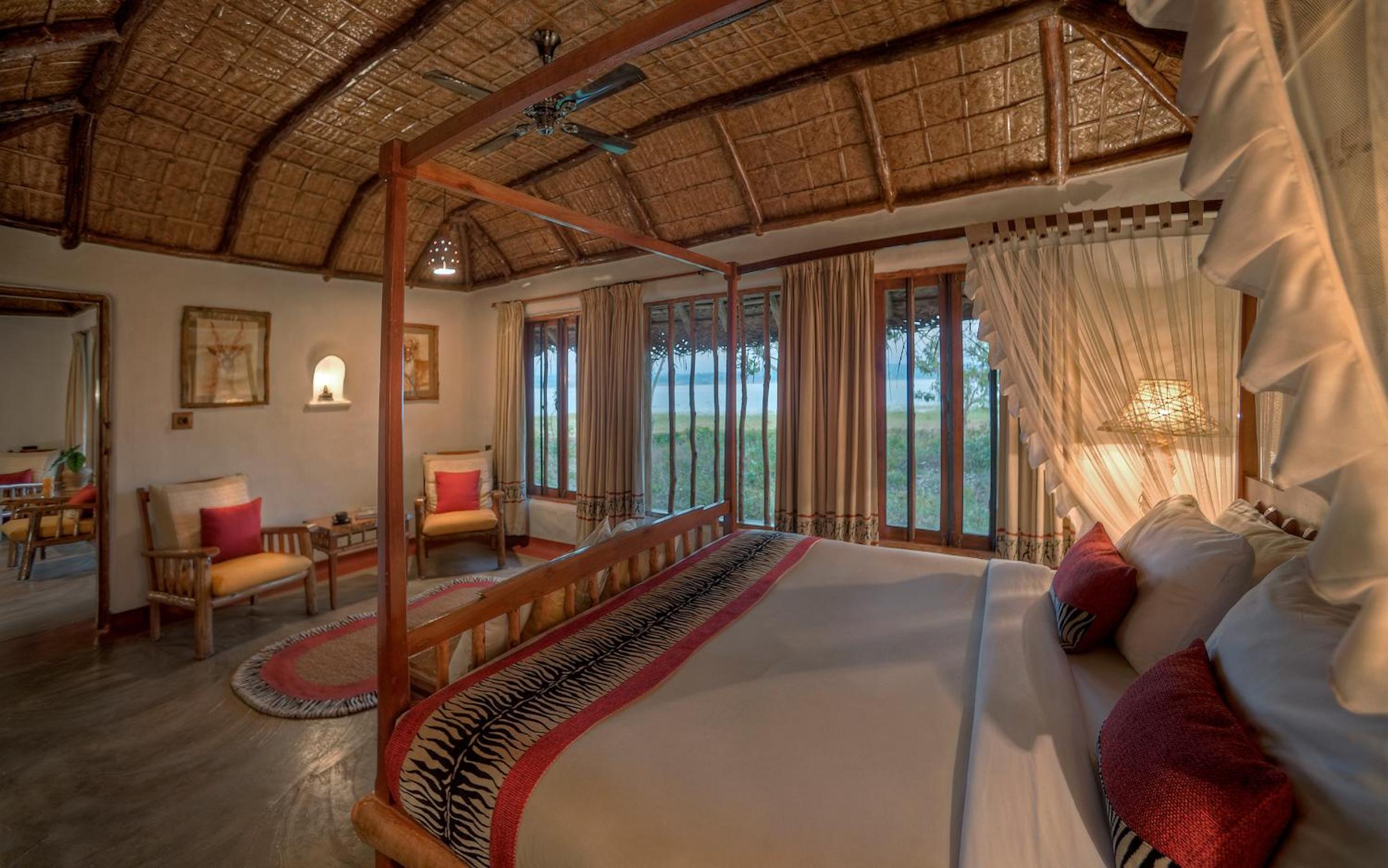 Safari Hut - Resort Credit Included: ₹15K (3N+) / ₹5K (2N) – Valid till 30 Sept