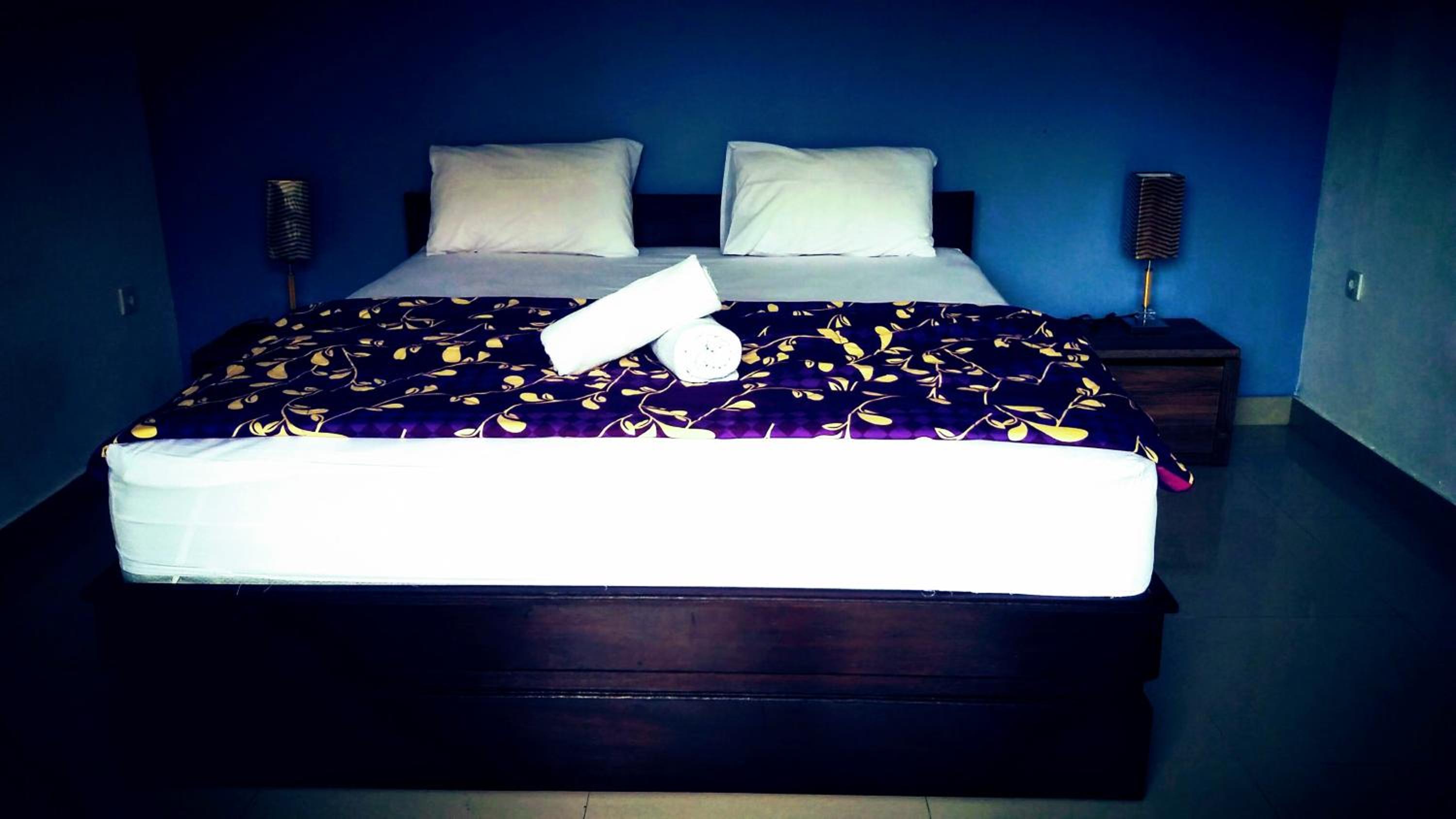Budget Double Room - Photo 13