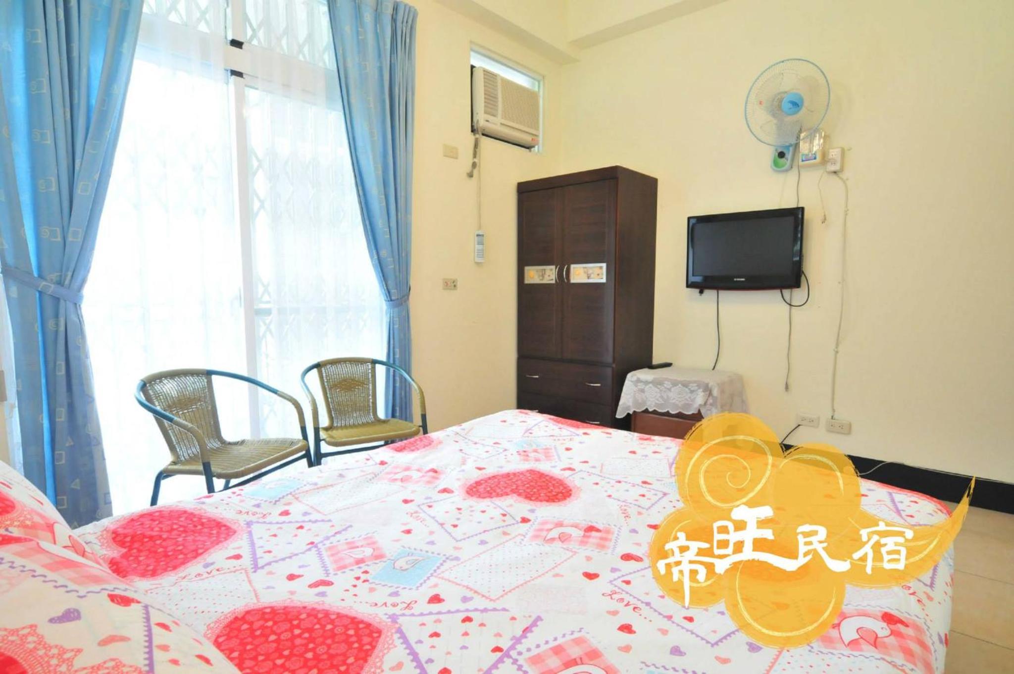 Standard Double Room with Shared Bathroom photo 1