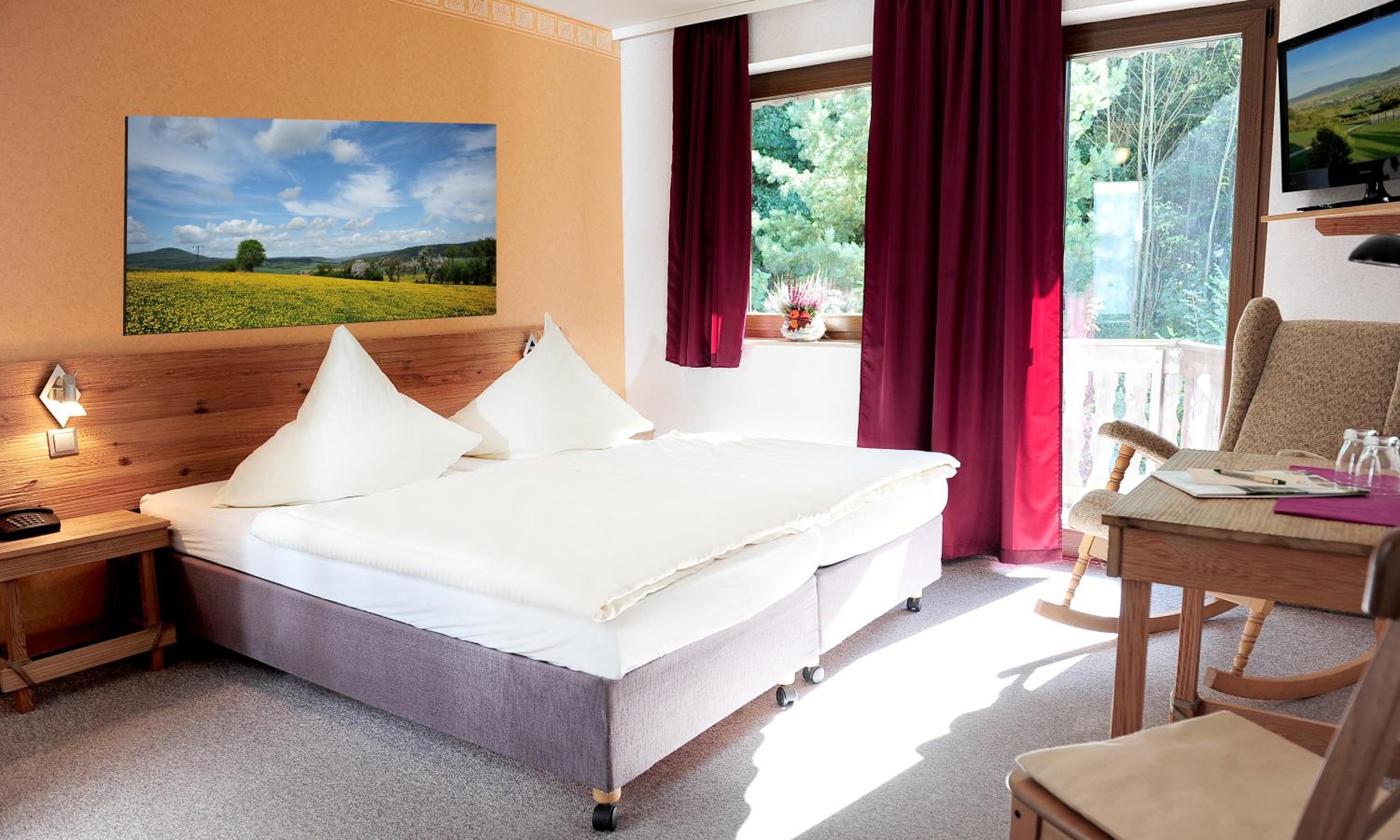 Double Room with Balcony photo 2