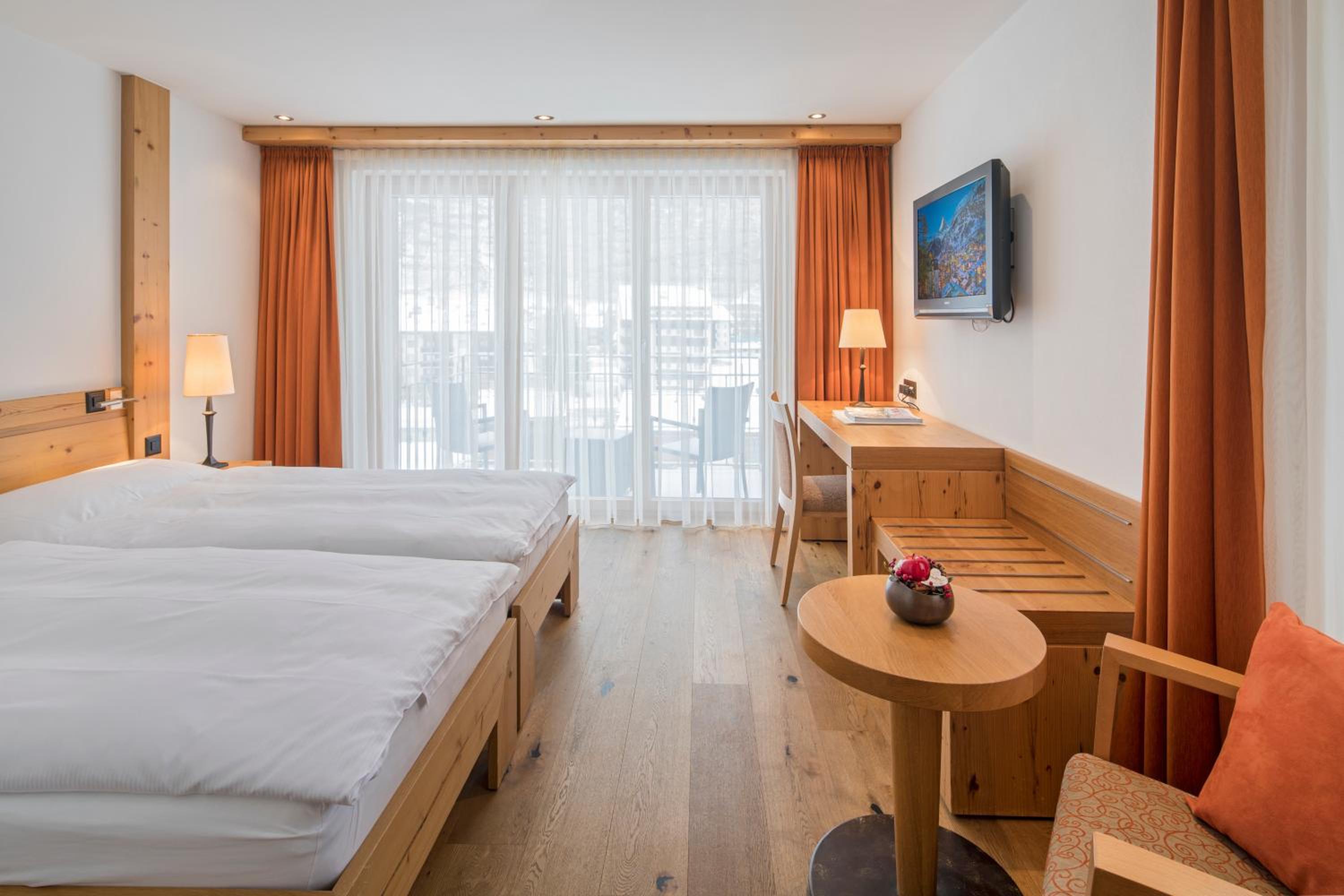 Standard Double Room with Matterhorn View from the Balcony