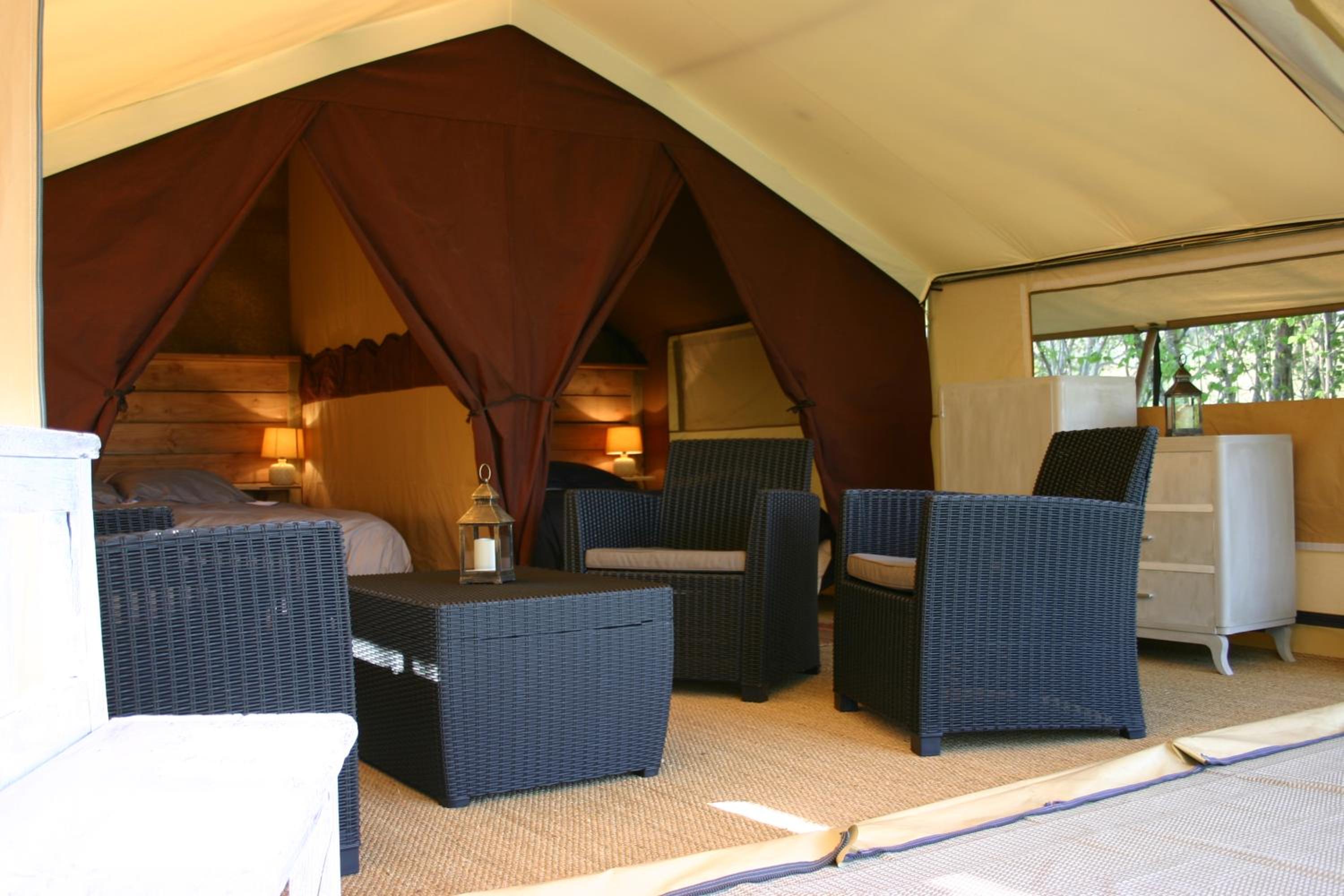 Family Bungalow - Photo 9