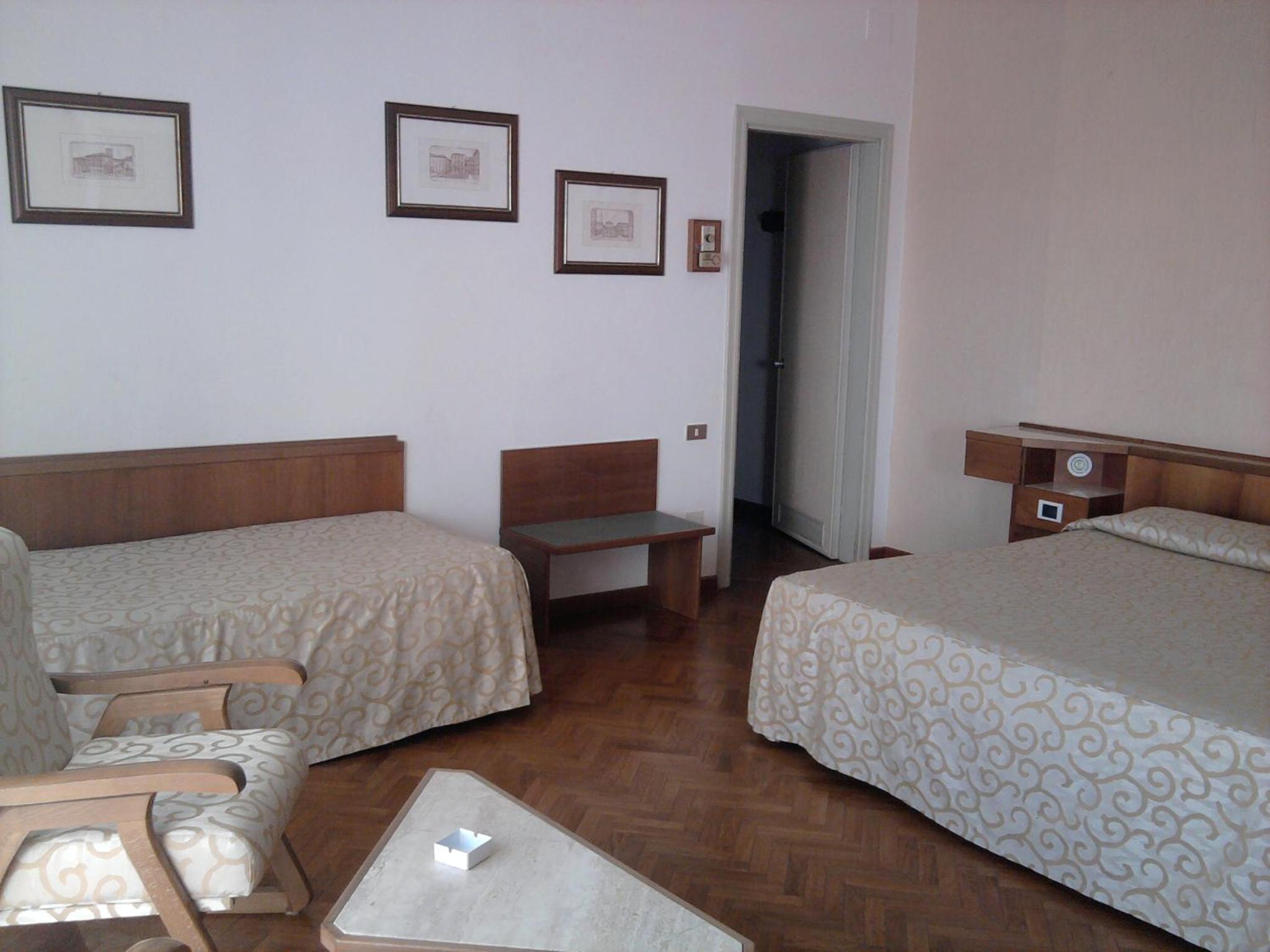 Triple Room with Park View - Photo 4