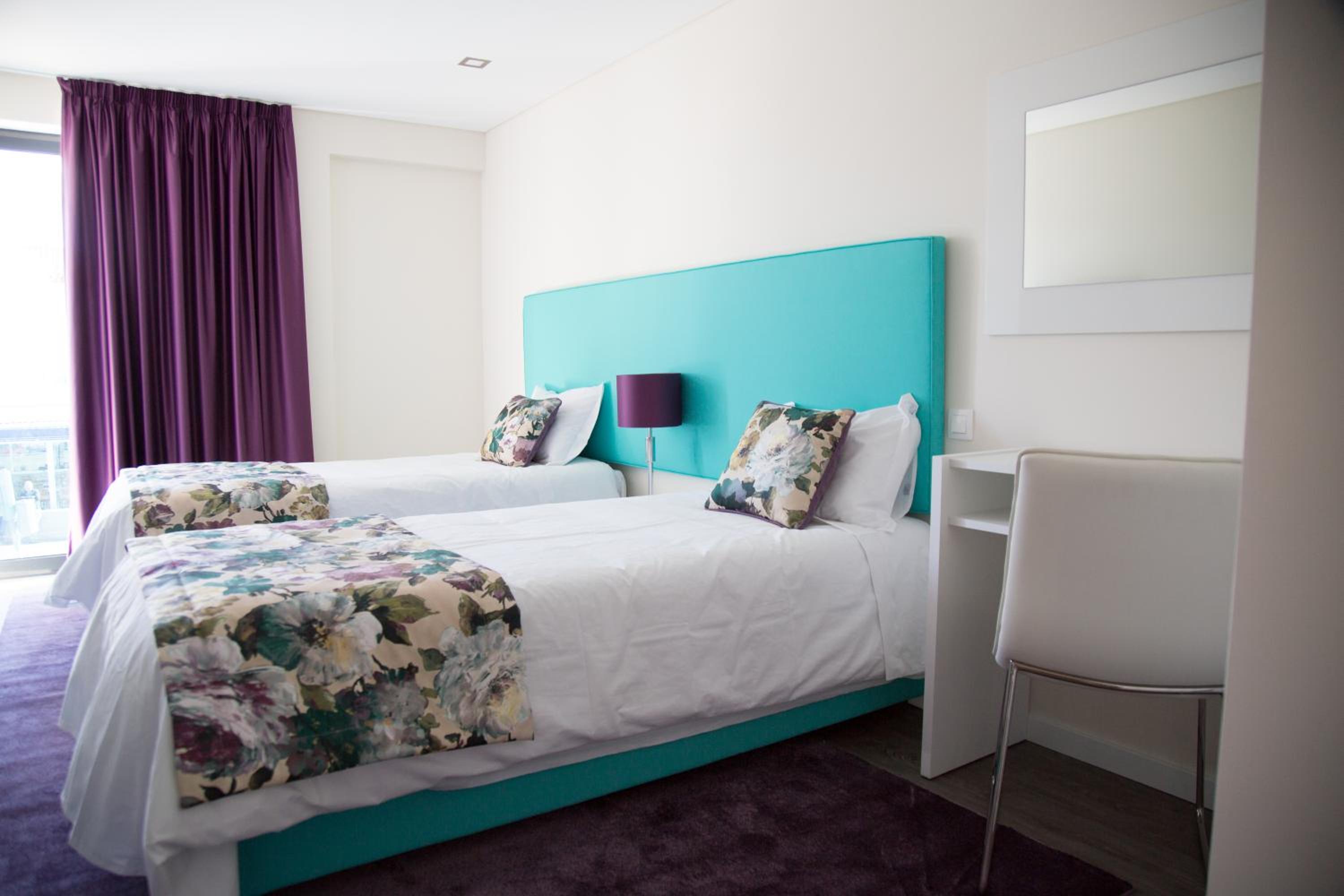 Twin Room - Photo 1