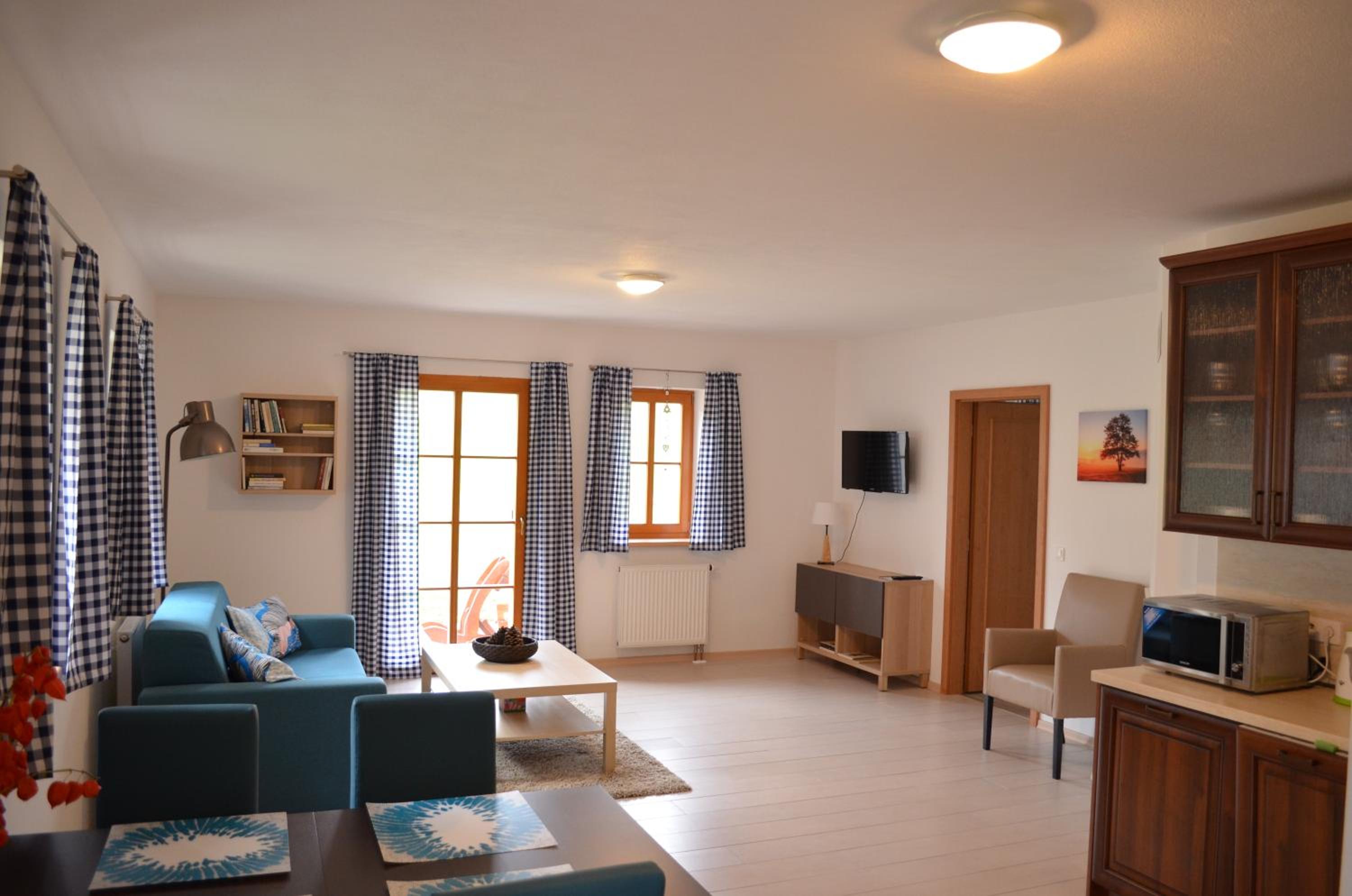Apartment with Terrace photo 2