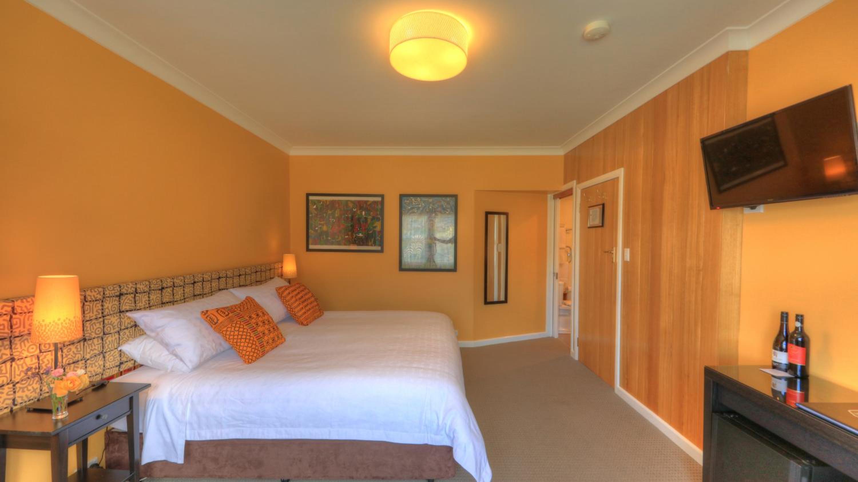 King or Twin Room - Disability Access photo 3