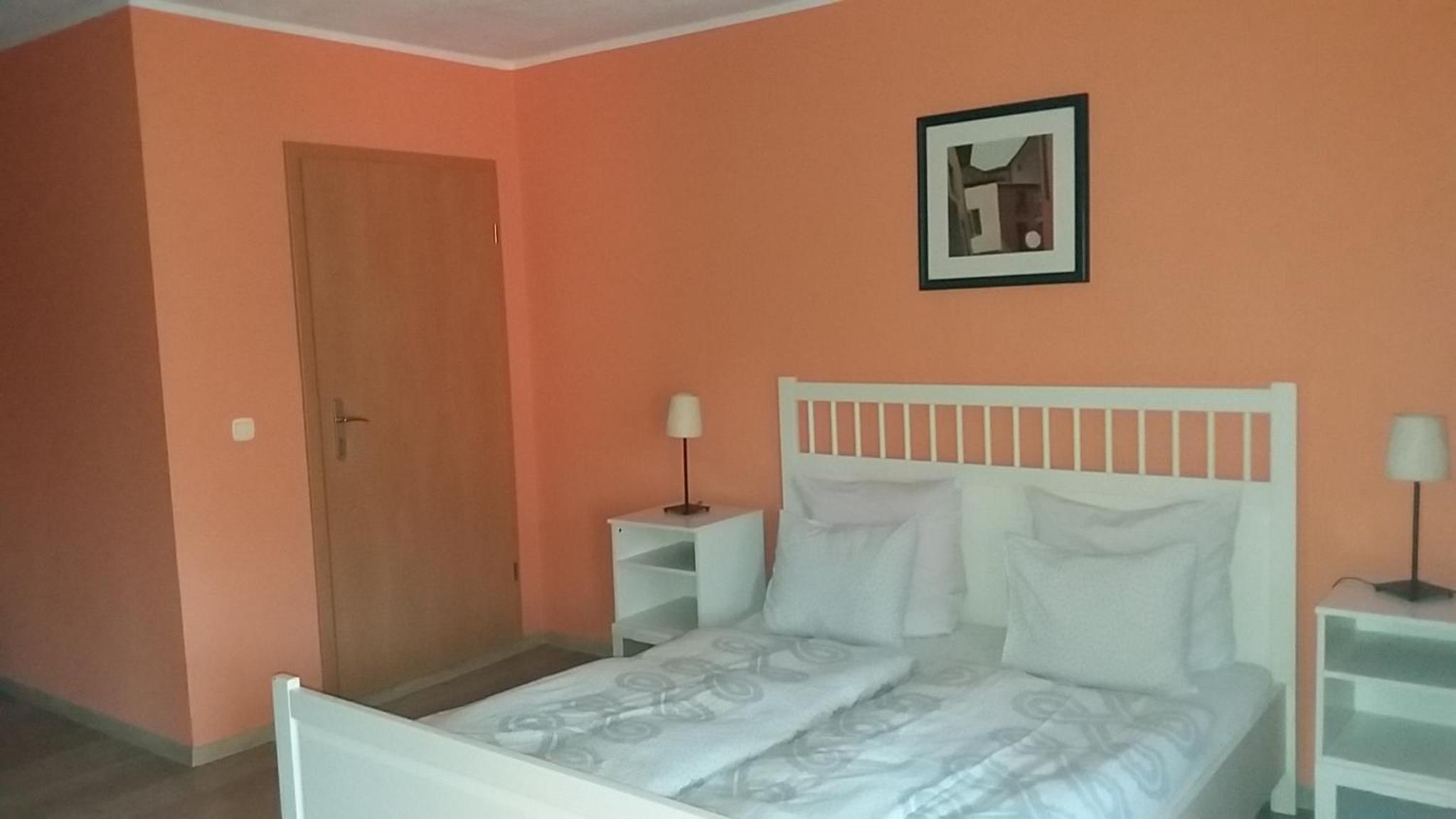 Double or Twin Room with Balcony - Photo 15
