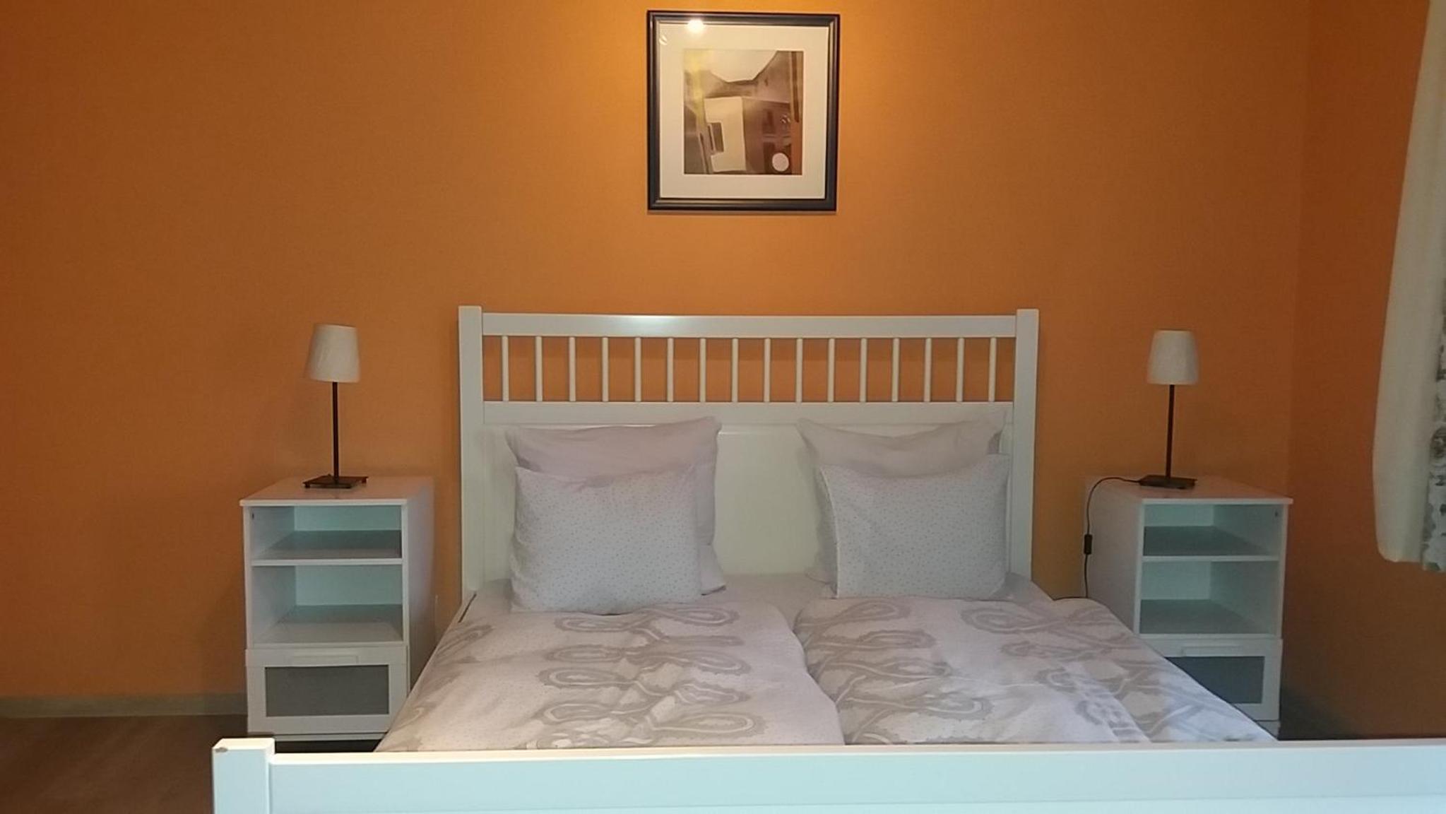 Double or Twin Room with Balcony - Photo 22