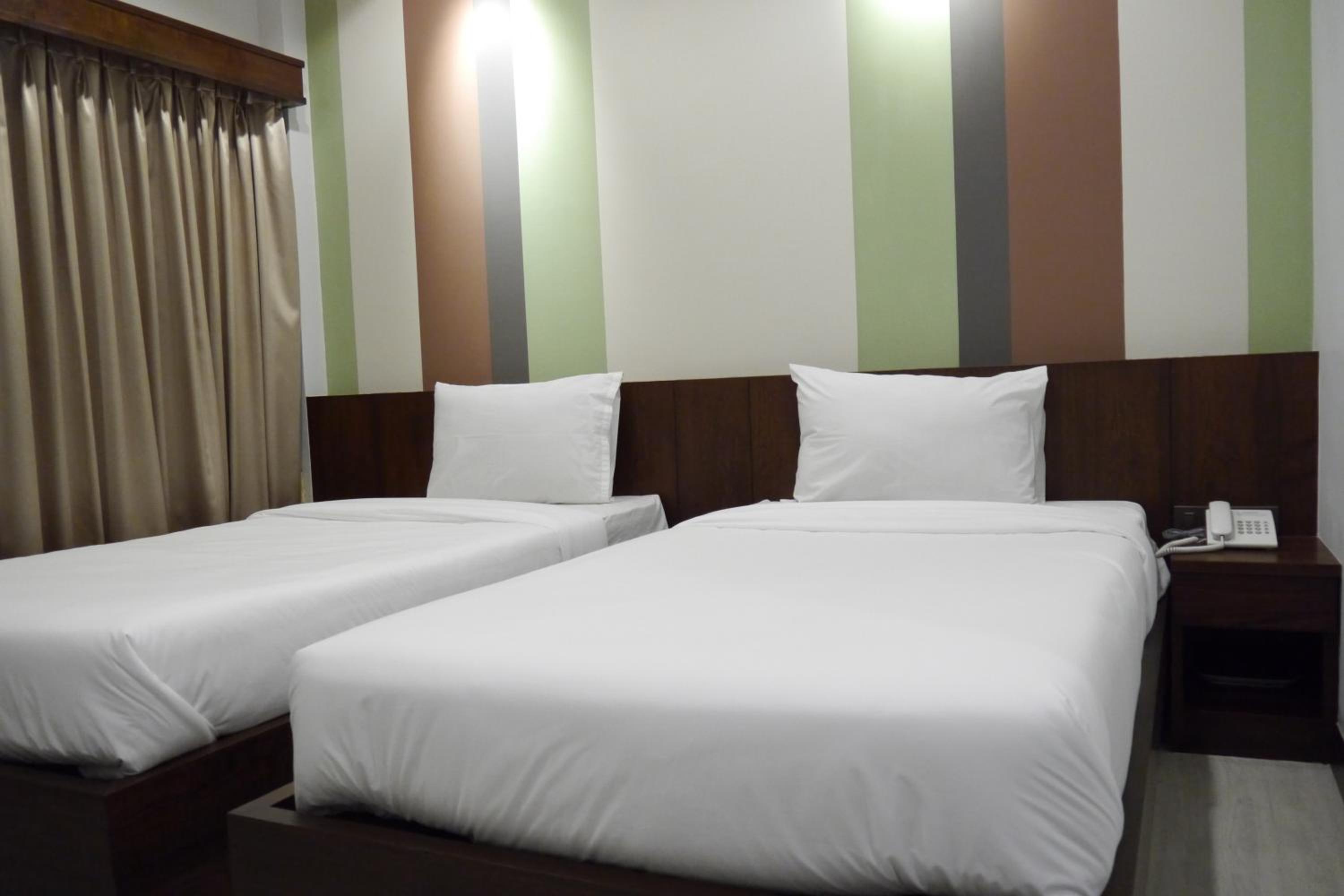 Standard Double or Twin Room photo 1