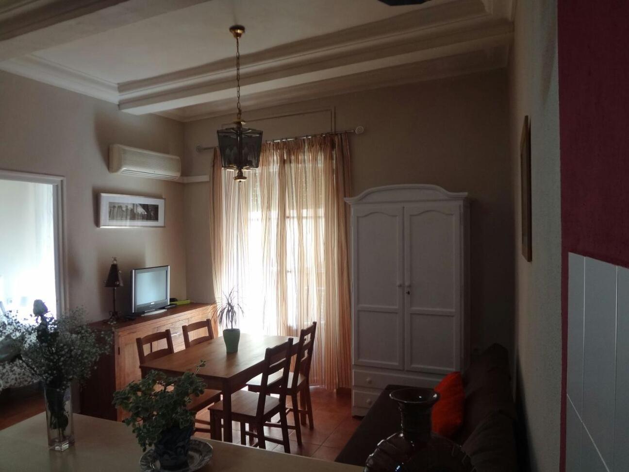 Apartamento con Balcón