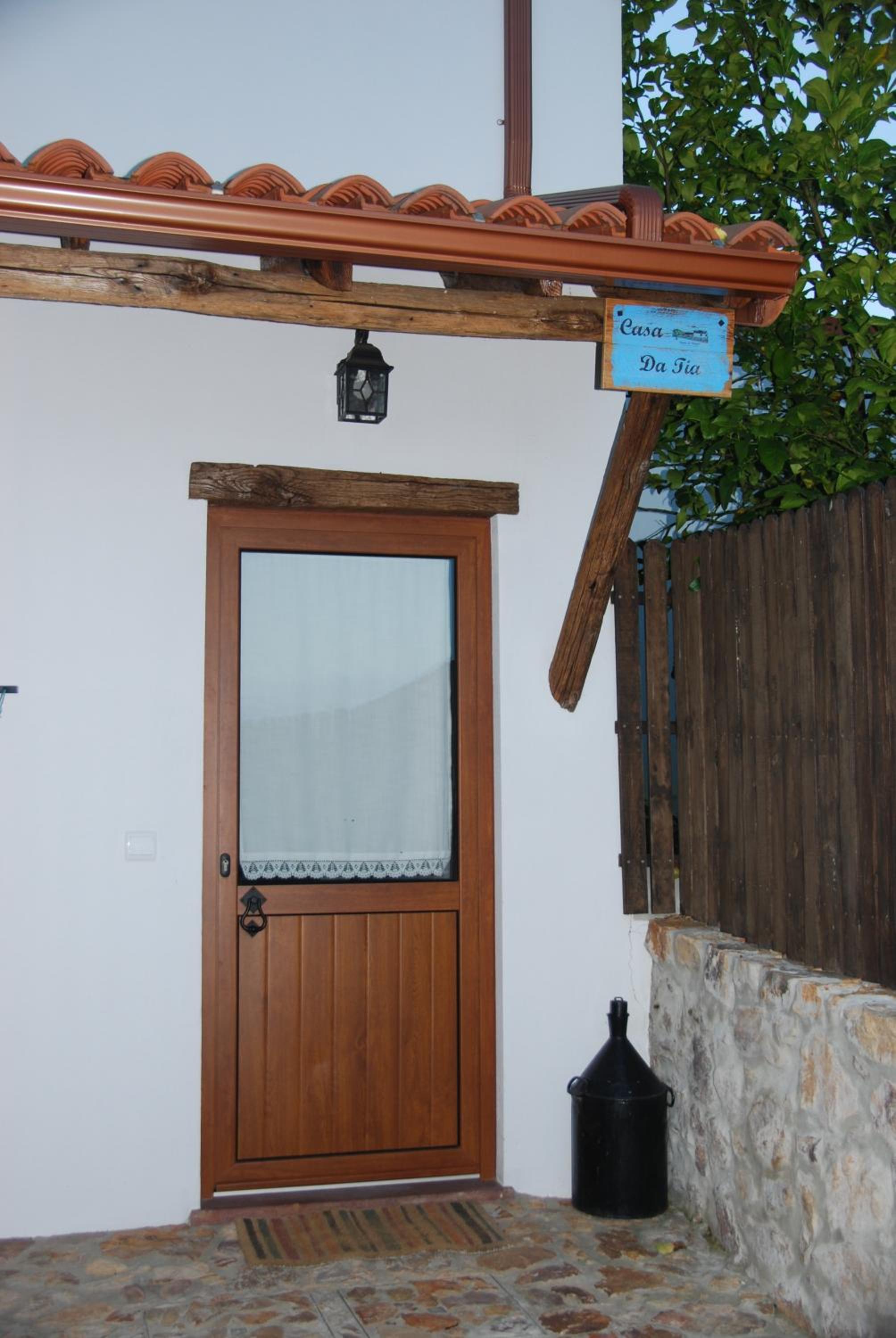 Two-Bedroom House photo 2