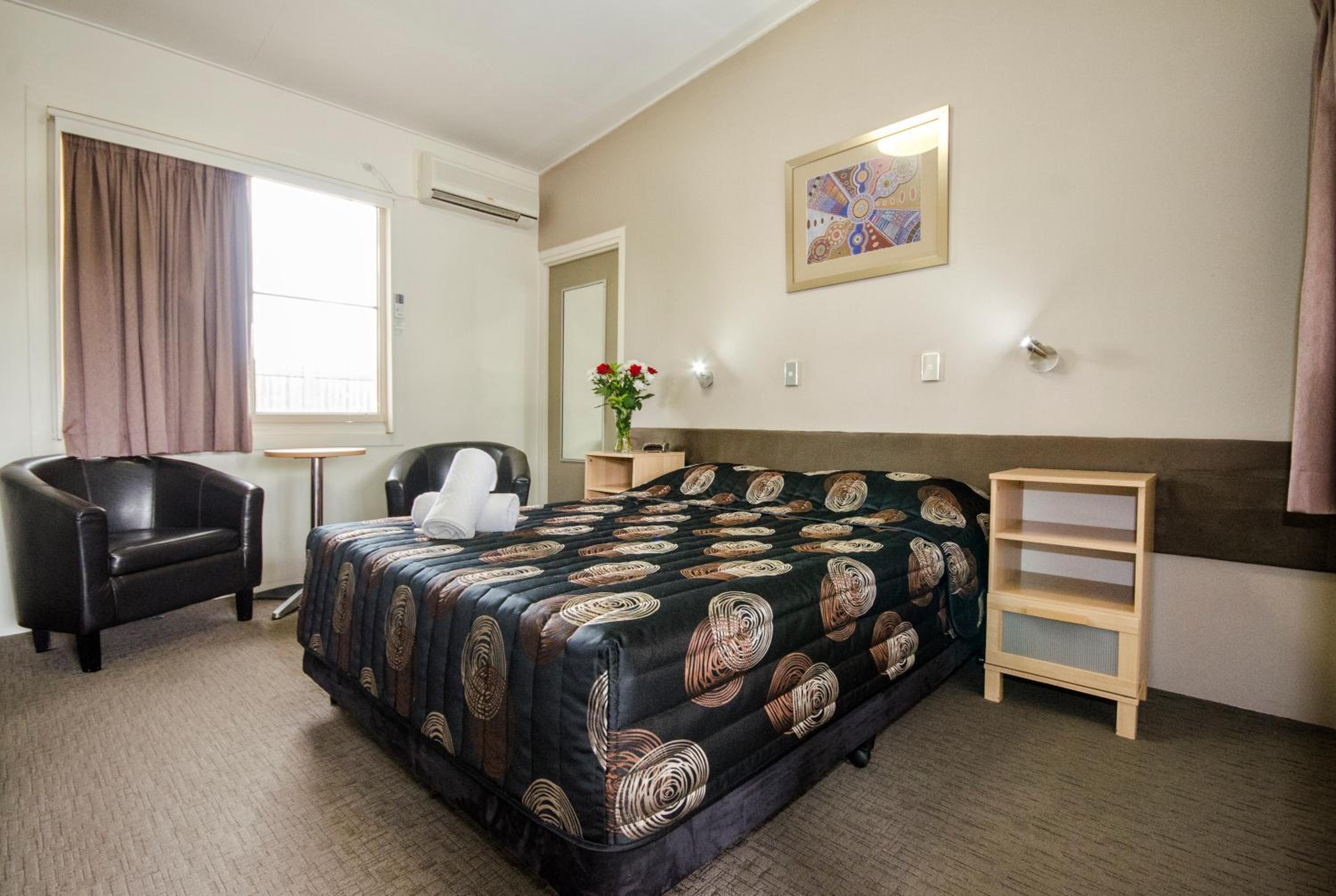 Deluxe Queen Room photo 3