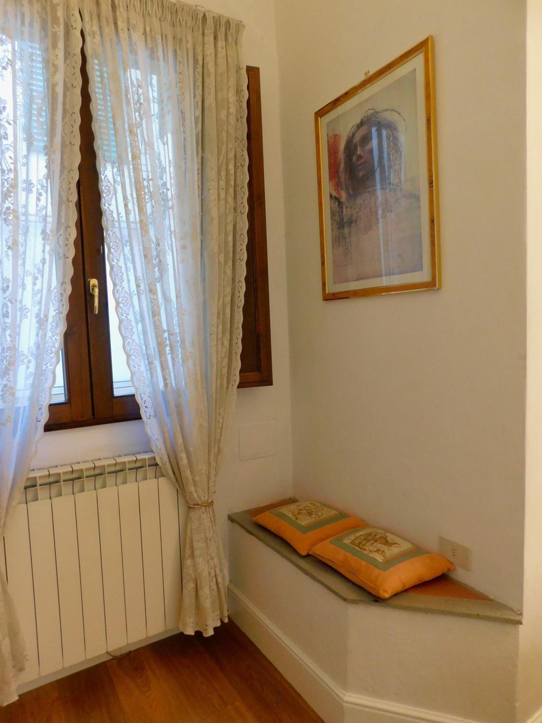 Maisonette photo 2