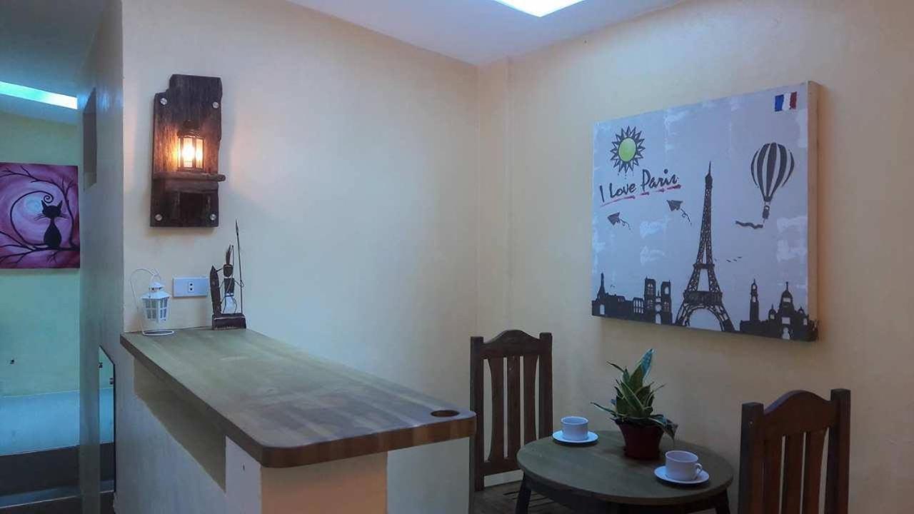 Triple Room with Private Bathroom - Photo 5