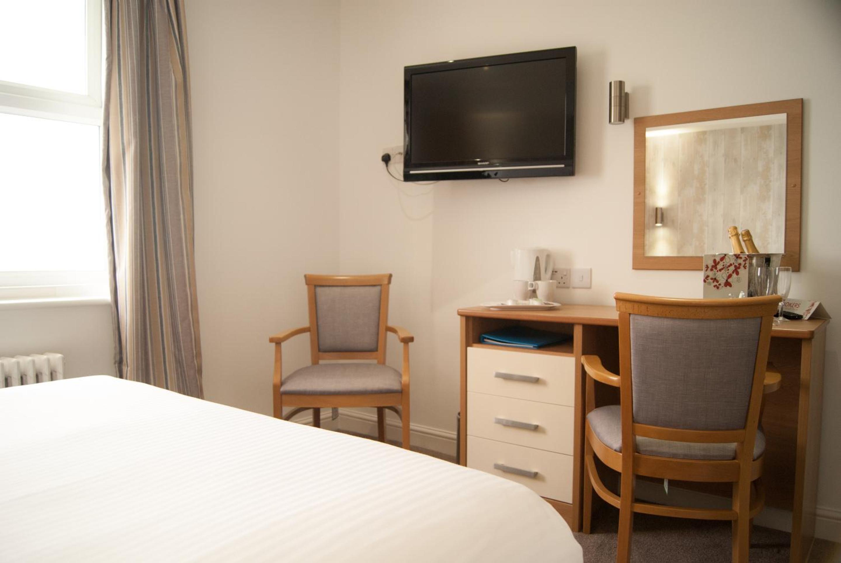 Double Room with Sea View - Photo 5