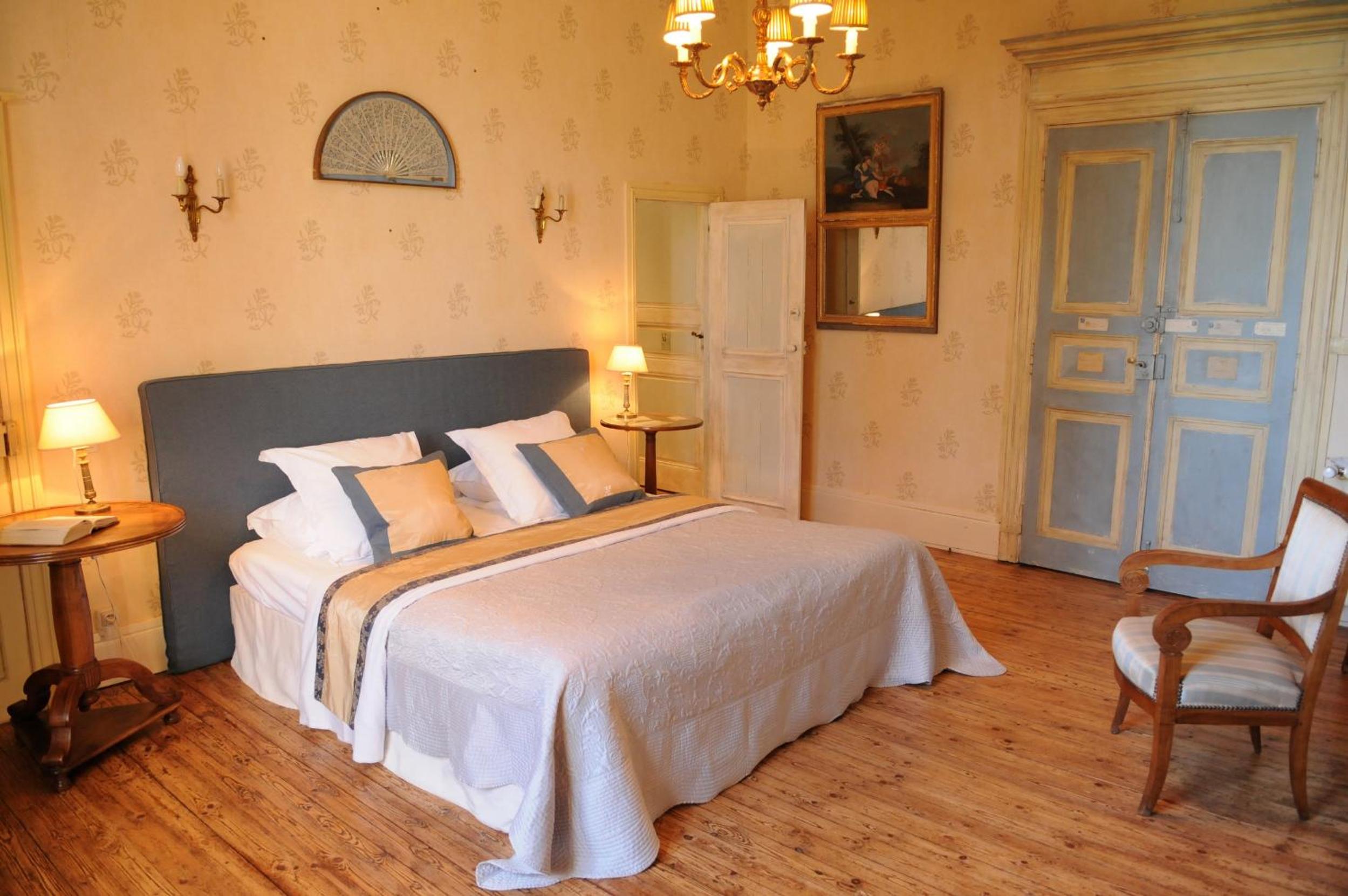 Madame Room photo 1