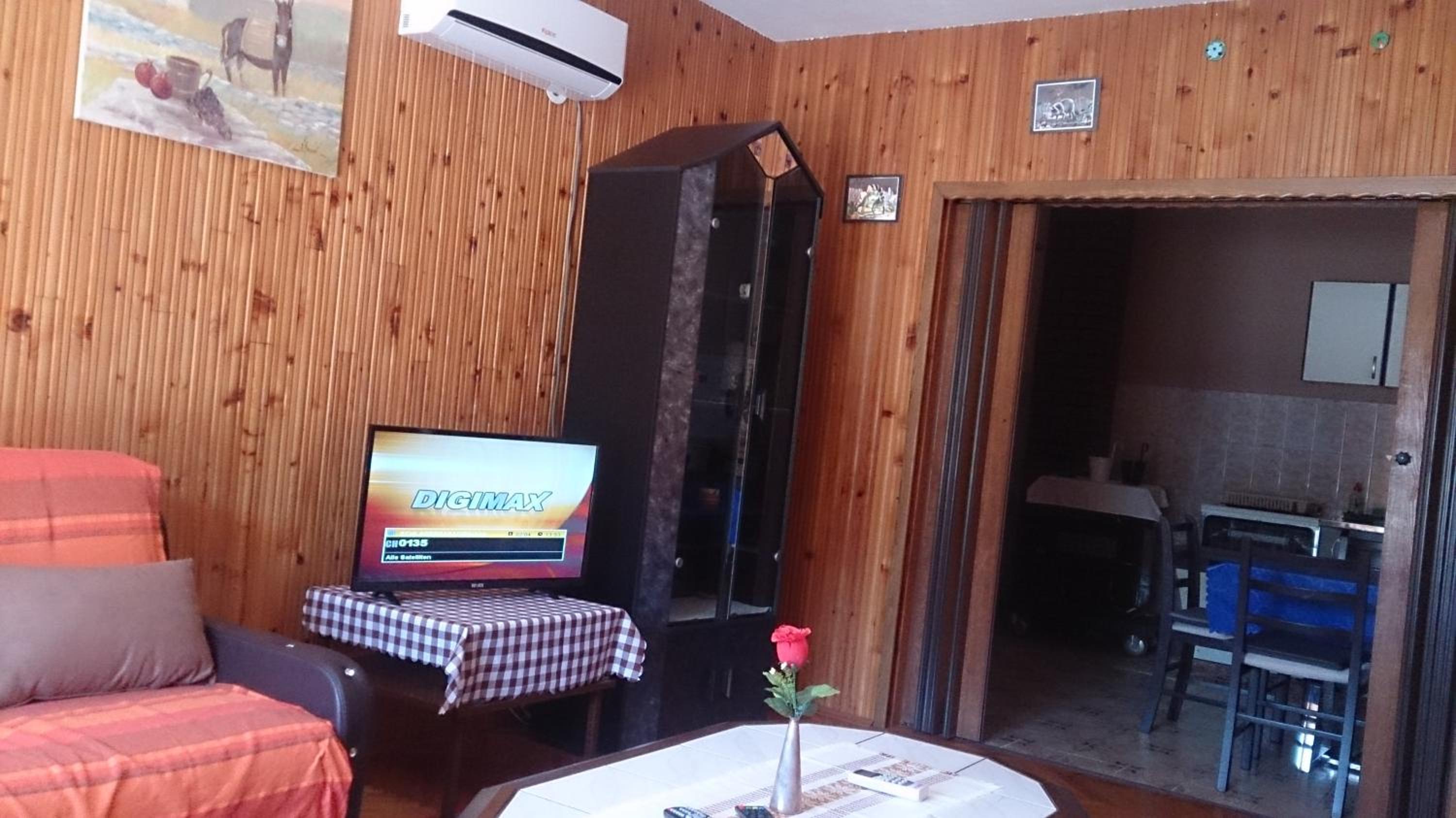 Apartment with Lake View photo 1