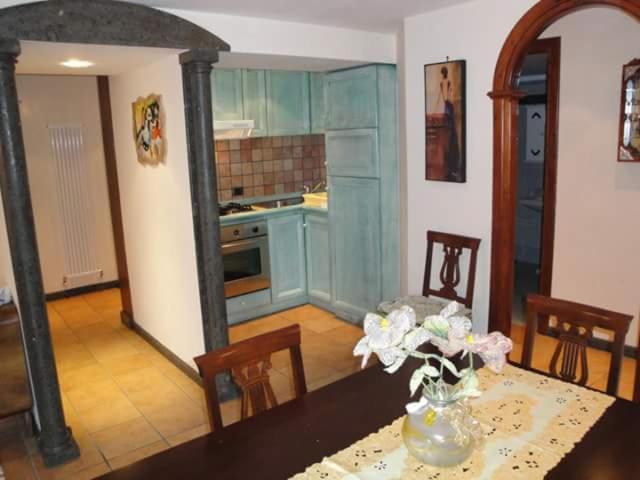 Apartment with Terrace - Photo 26