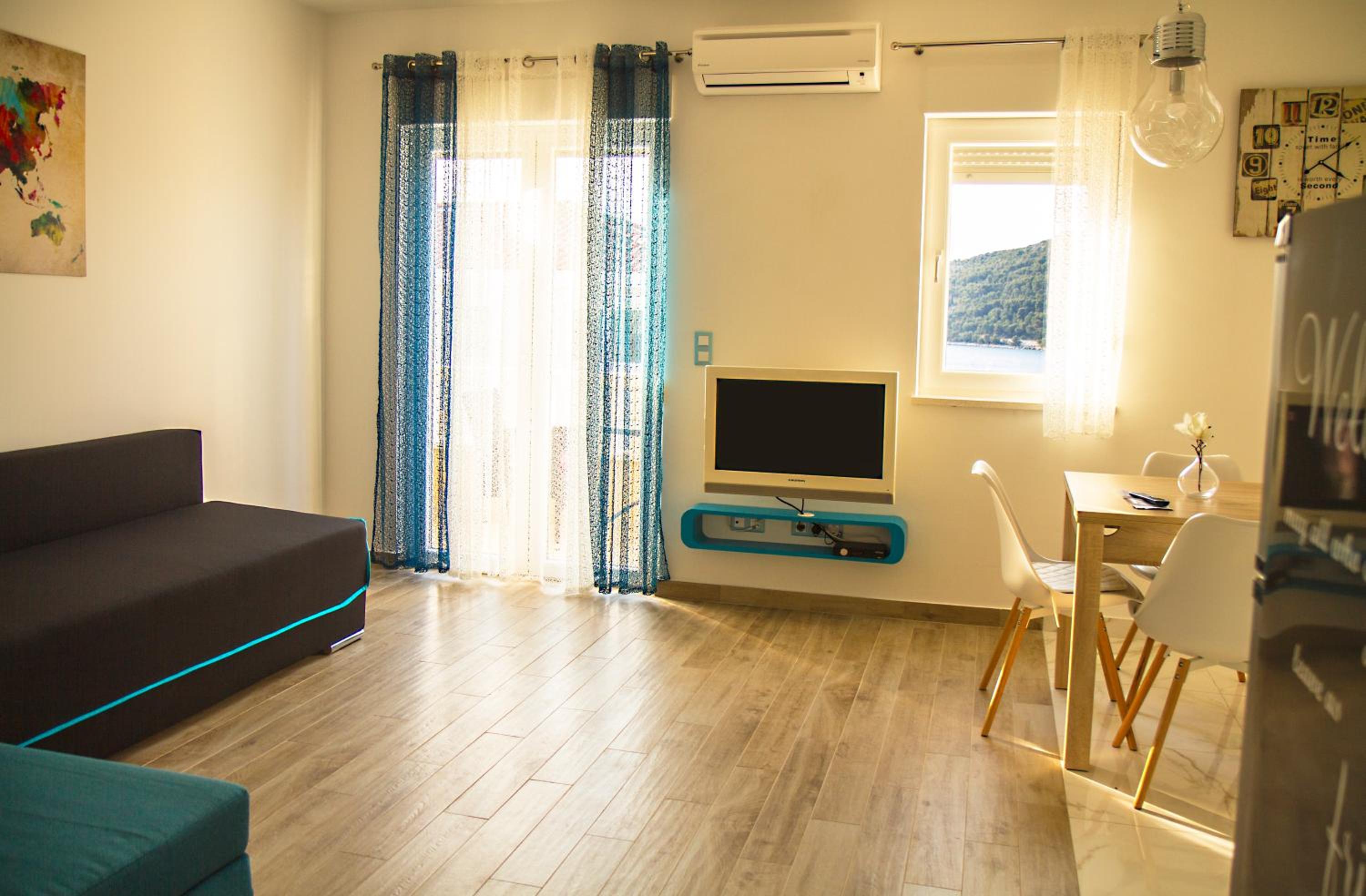 Apartment with Sea View
