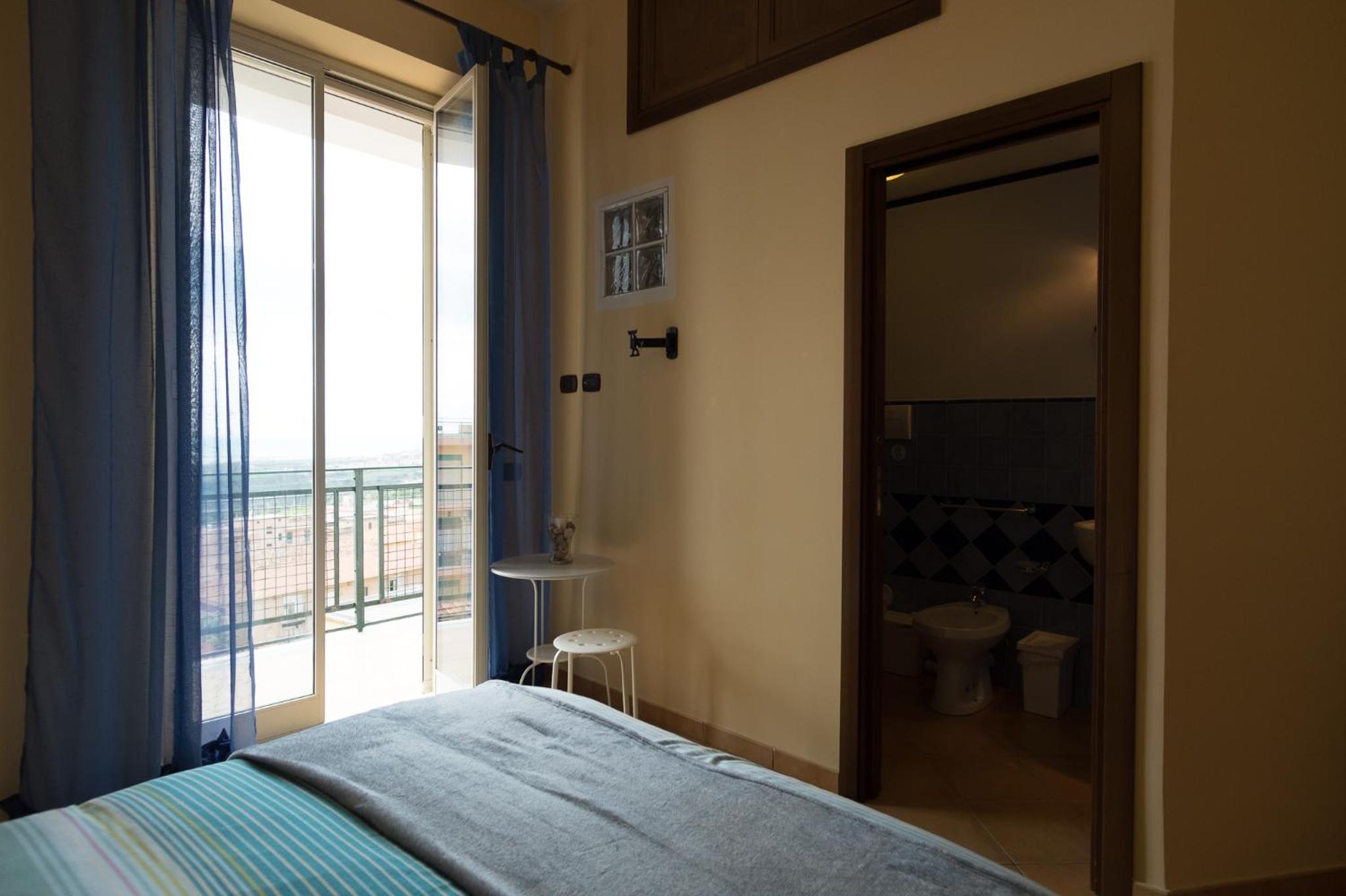 Double Room with Sea View - Photo 5